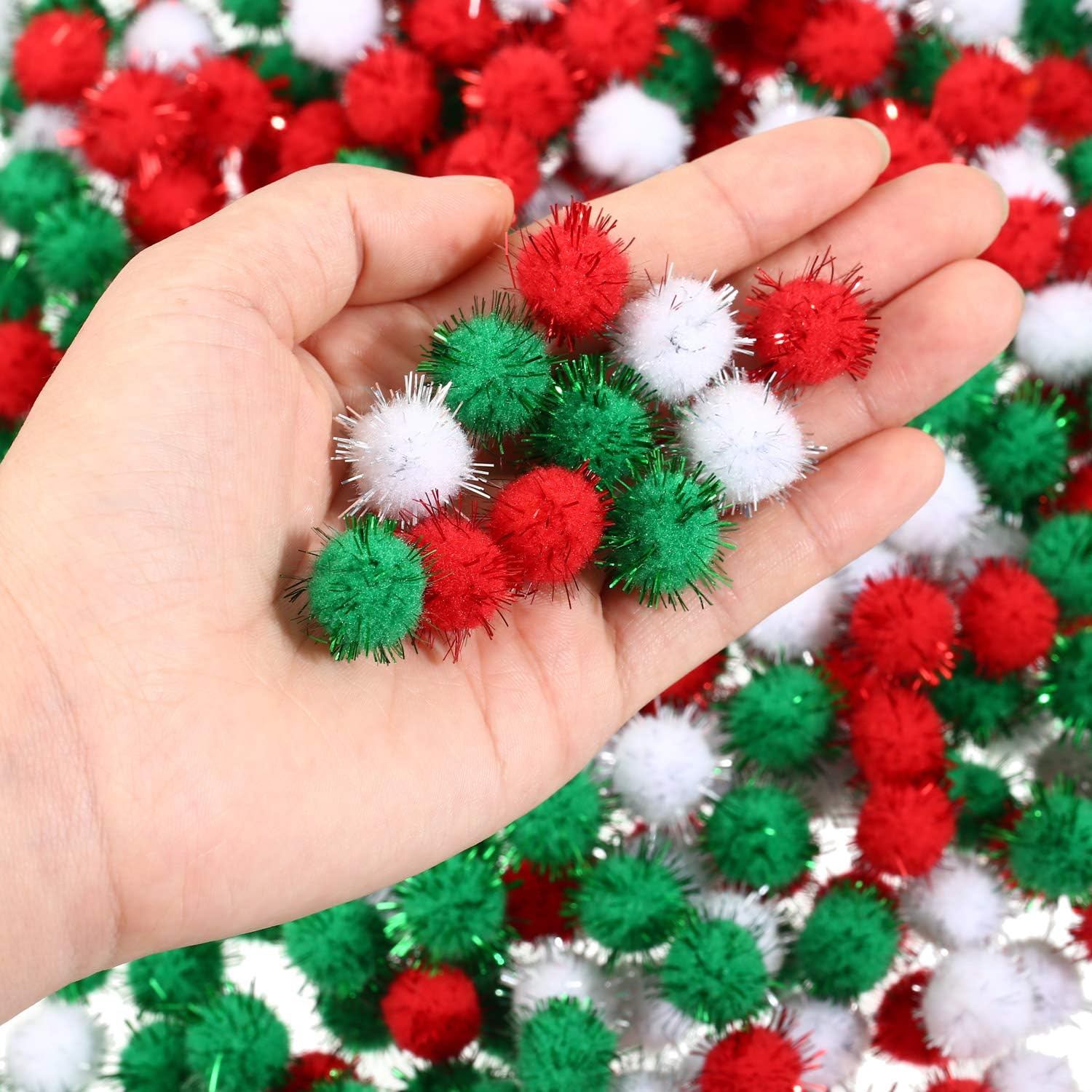 Shappy 400 Pieces Christmas Pom Poms Glitter Small Mini for Arts Crafts DIY Green White and Red Balls for Hobby Supplies Holiday Decorations (15 mm)