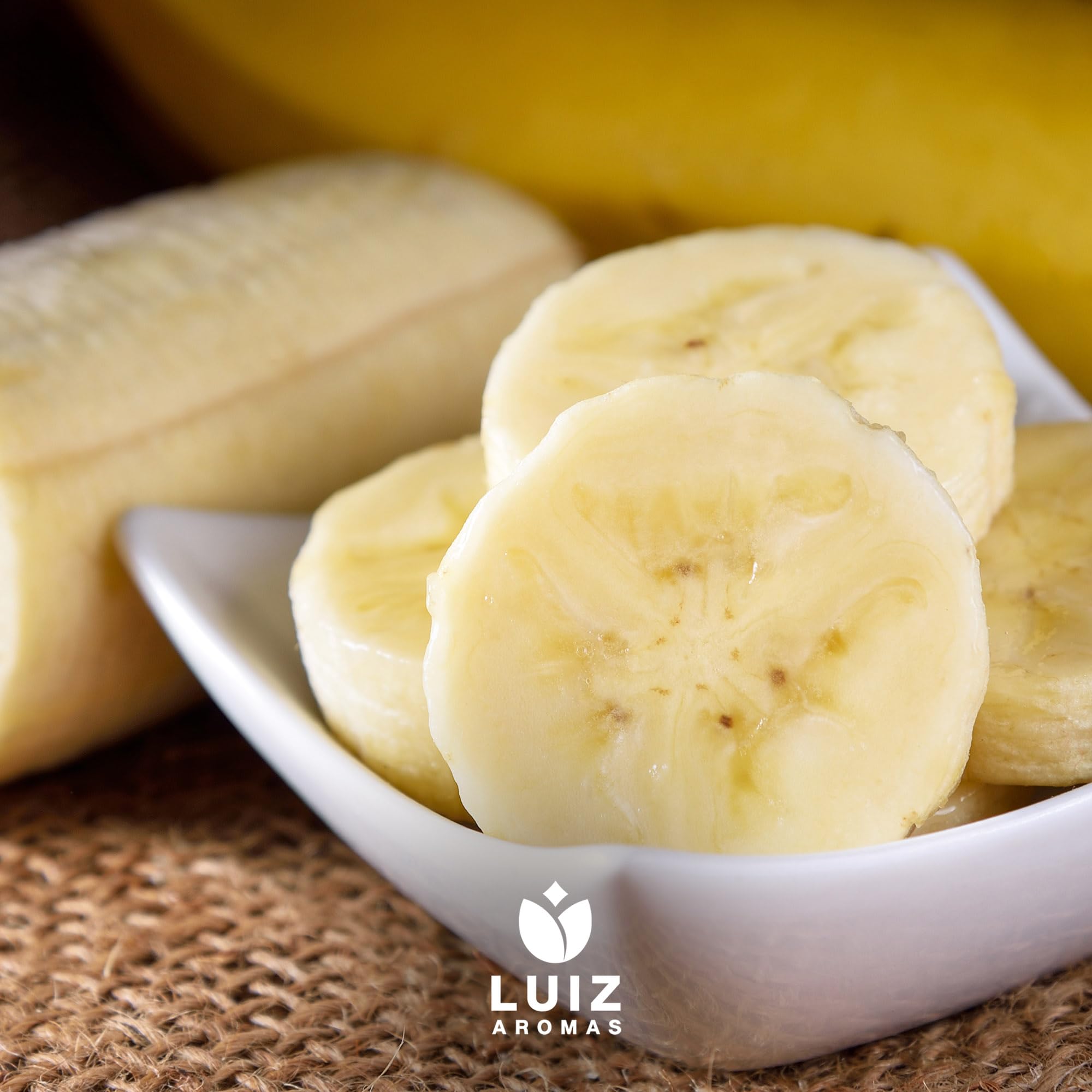 LUIZ AROMAS | Aroma Banana - Aroma Alimentario en Gotas para dulces de Hornear, Pasteles, Bizcochos y Tartas | Producto Vegano sin Calorías y sin Azucar | Producto 100% Italiano (30g)