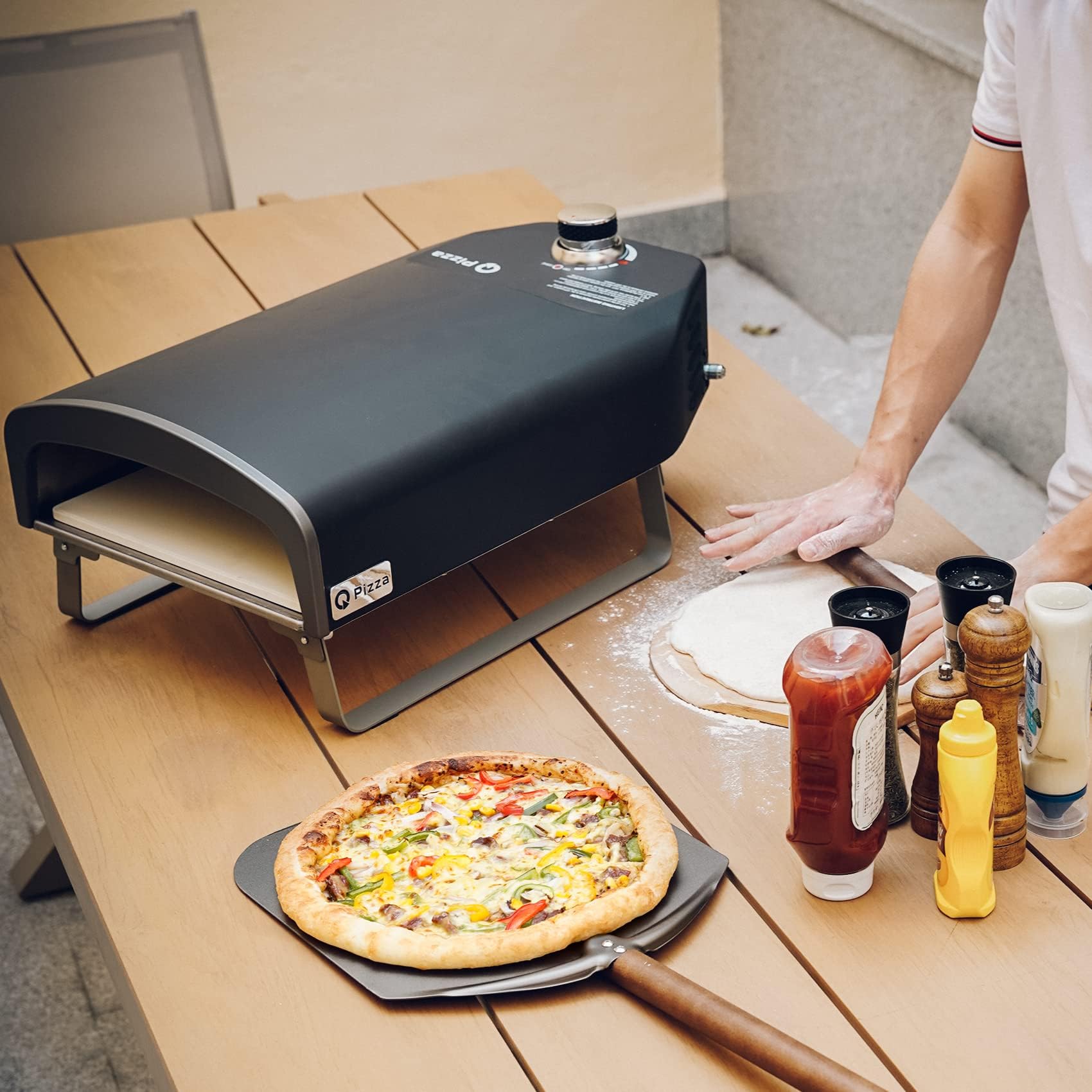 Q Pizza - Forno per pizza a gas con regolatore e pietra per pizza da 33 cm, 50 mbar, 500 °C