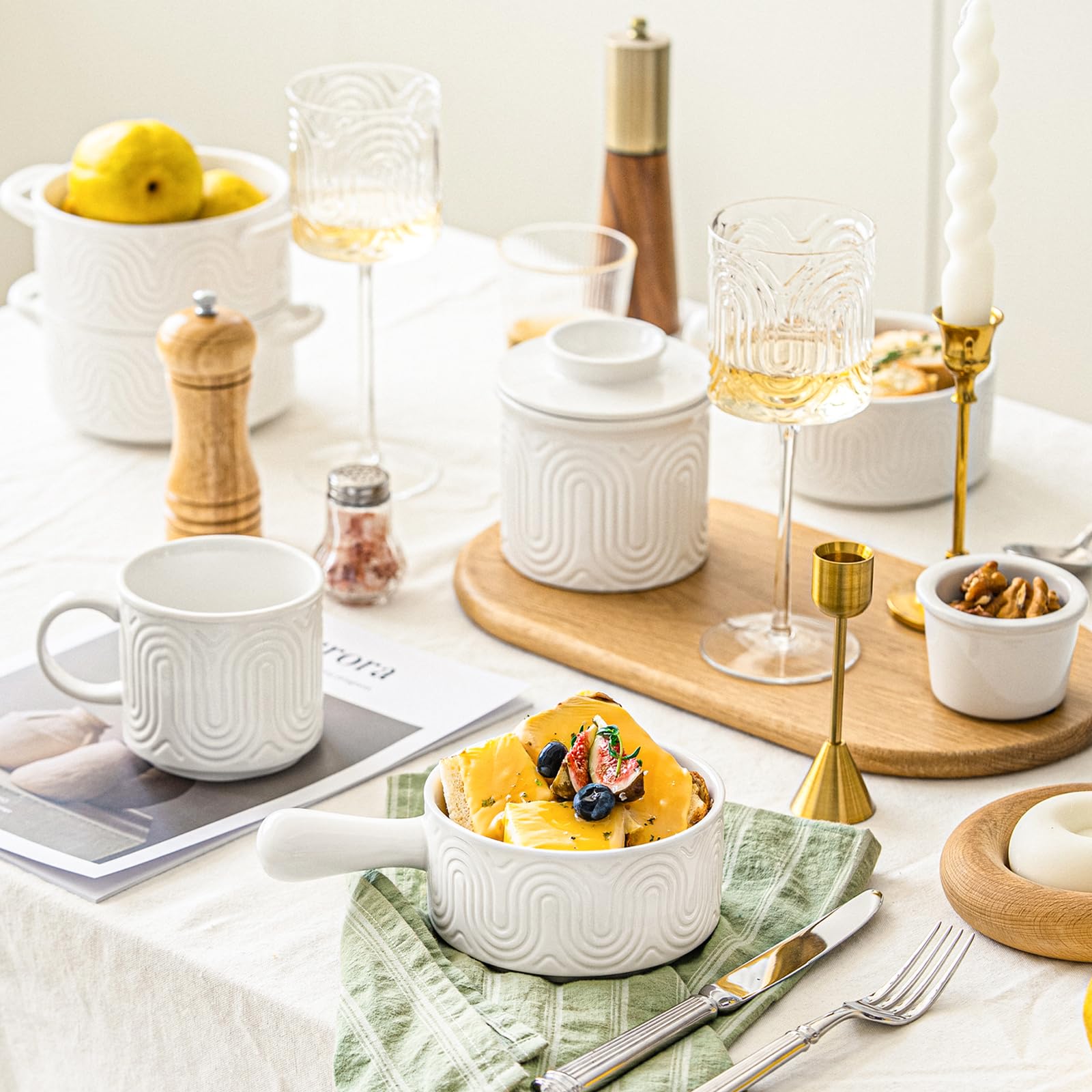INSETLAN 18oz Suppenschüssel mit Griff,Suppentassen mit Henkel 4er Set, Keramik Suppenschüsseln im Bogendesign für Suppe, Chili, Eintopf – Spülmaschinen- & Mikrowellengeeignet, Stoßfest