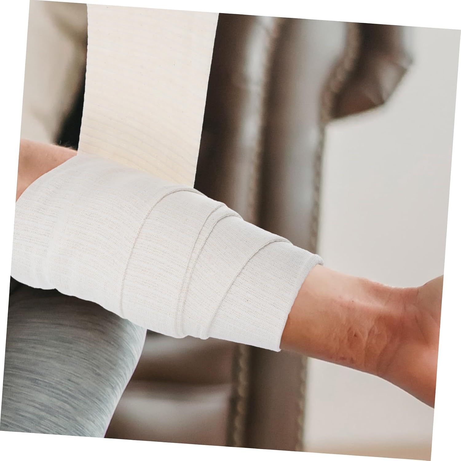 1Roll Tubular Cotton Stockinette Elastic Bandage Sleeve for Skin Protection and Support for Wrapping Wrists Hands and Feet Comfortable Reusable