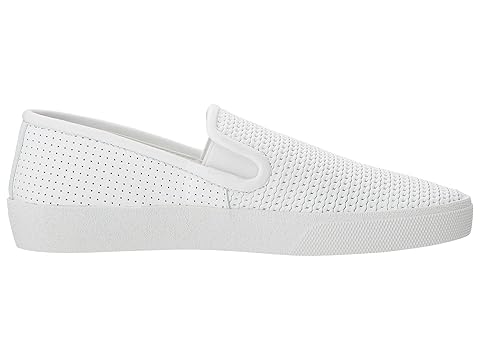 vince camuto cariana