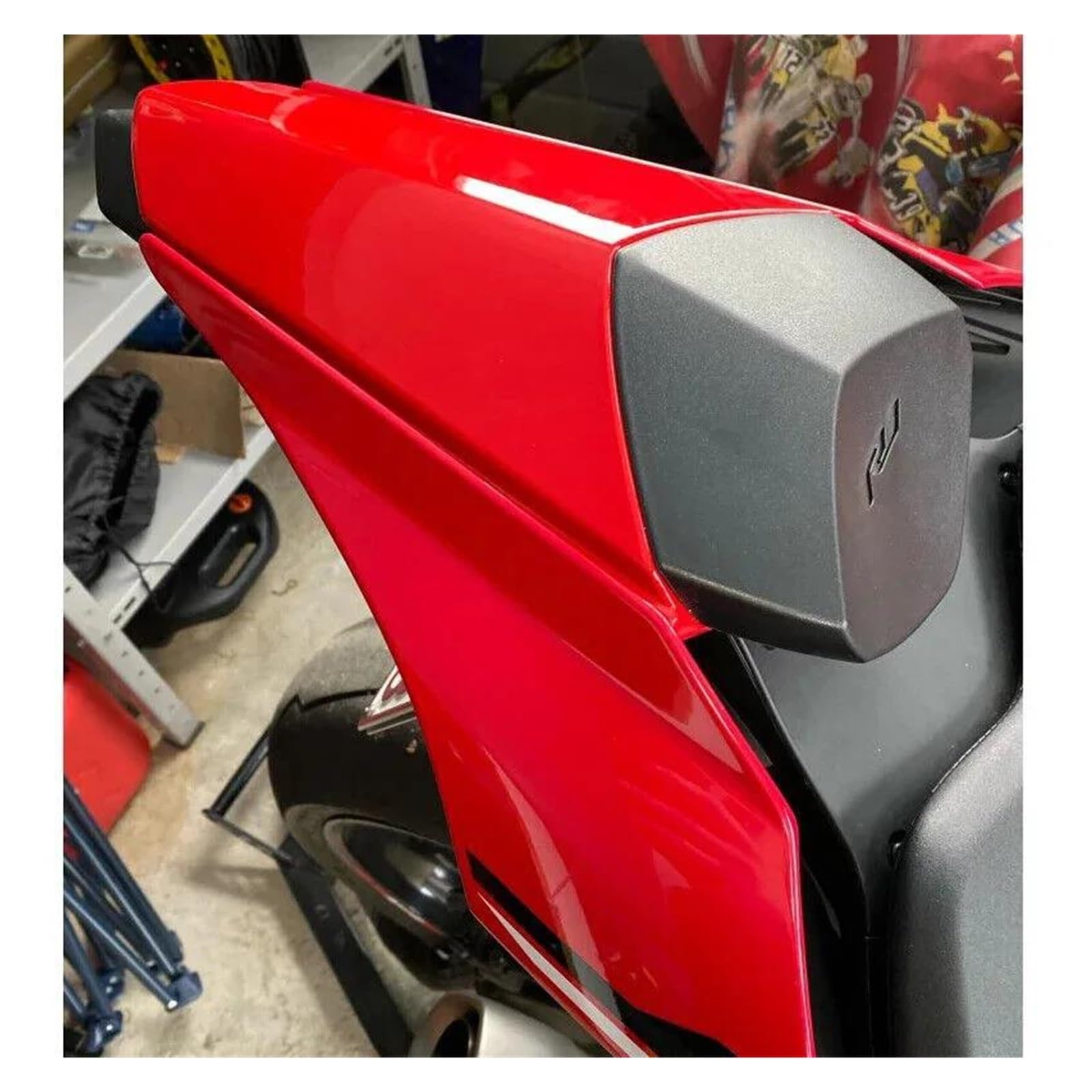 バイク用リアハンプフェアリング YZF1000 🎱 R1 【紙】 2015-2019対応