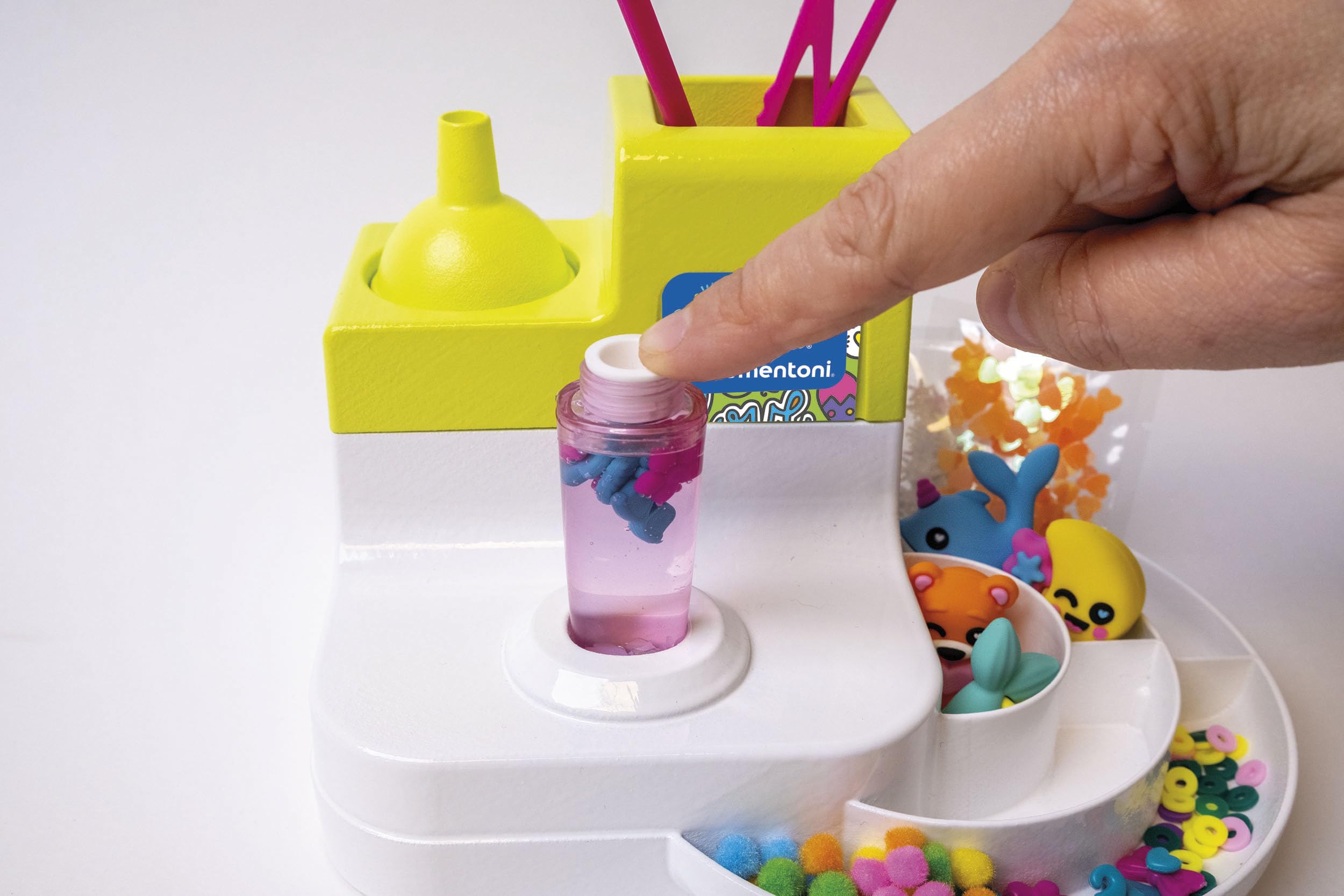 Clementoni Laboratorio Evidenziatori Personalizzati Kit Creativo Bambini 6+ Anni 50+ Accessori 6 Evidenziatori Made in Italy