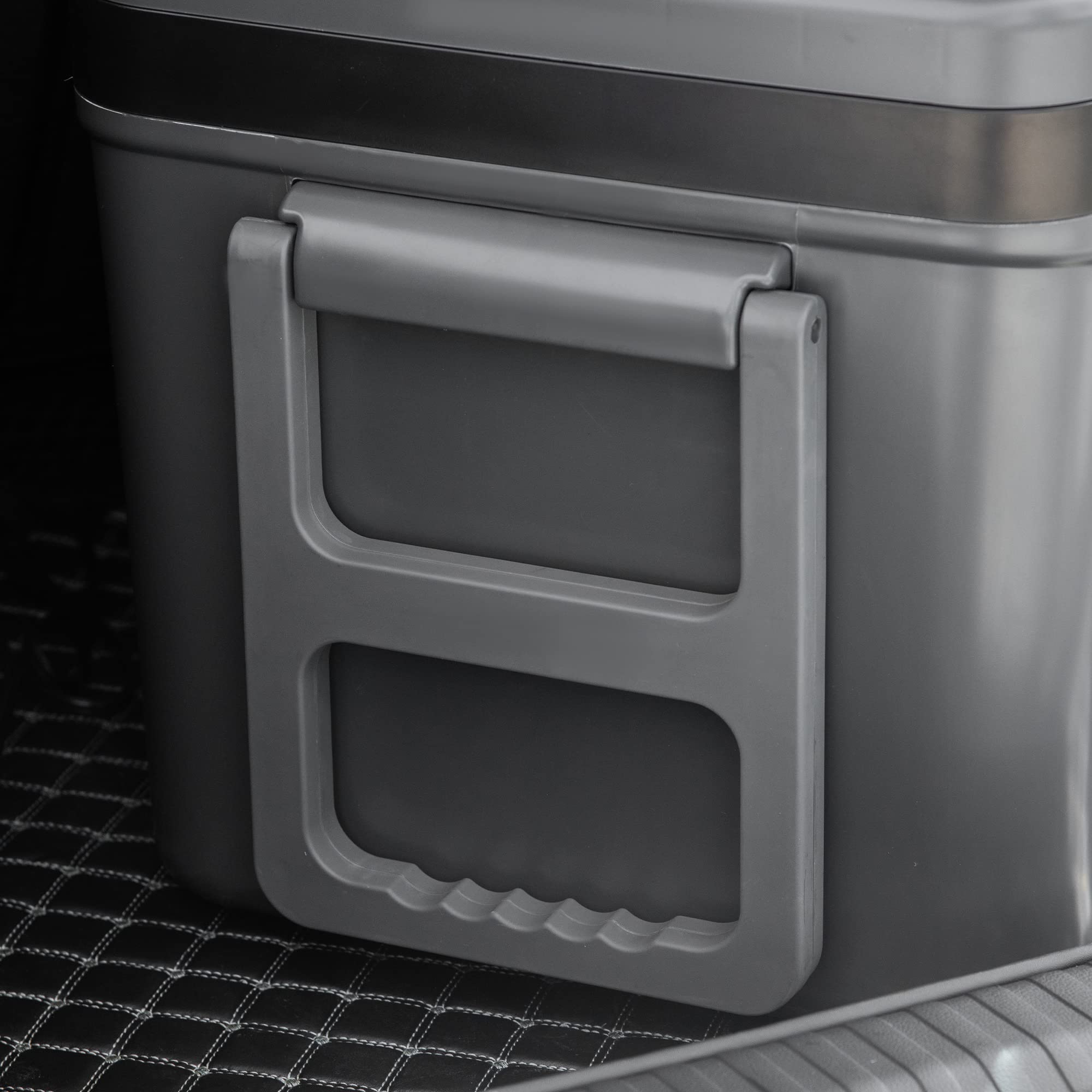 Outsunny Frigo Portatile Elettrico a Compressore da 35L con Maniglia Telescopica e Ruote, Frigorifero Piccolo da 12/24V DC e 110/240V AC, per Auto e Camion