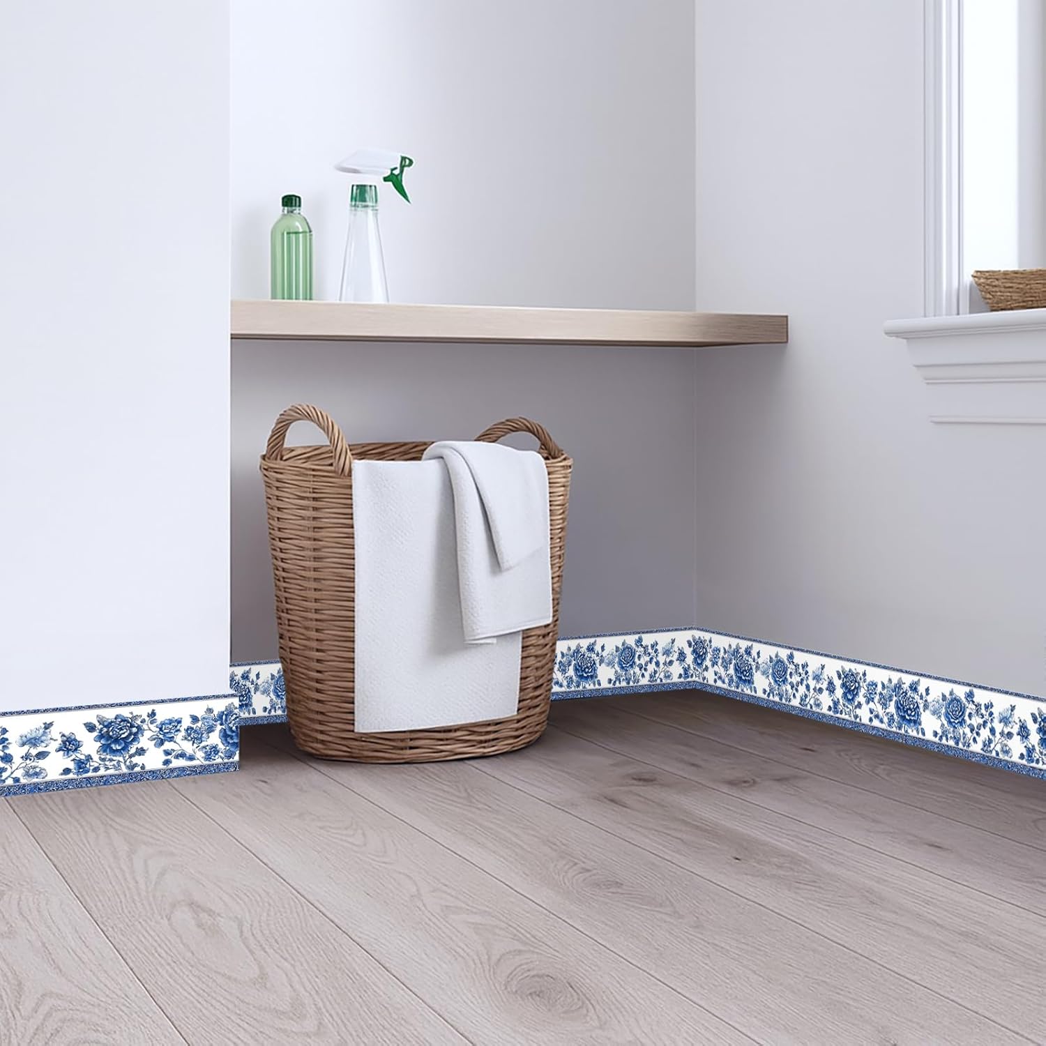 Blue Floral Wallpaper Border 196x4 Inch Vintage Peel and Stick Wall Border Removable Vinyl Flower Wall Trim Classic Blue and White Decorative Sticker for Kitchen Bathroom Bedroom Living Room