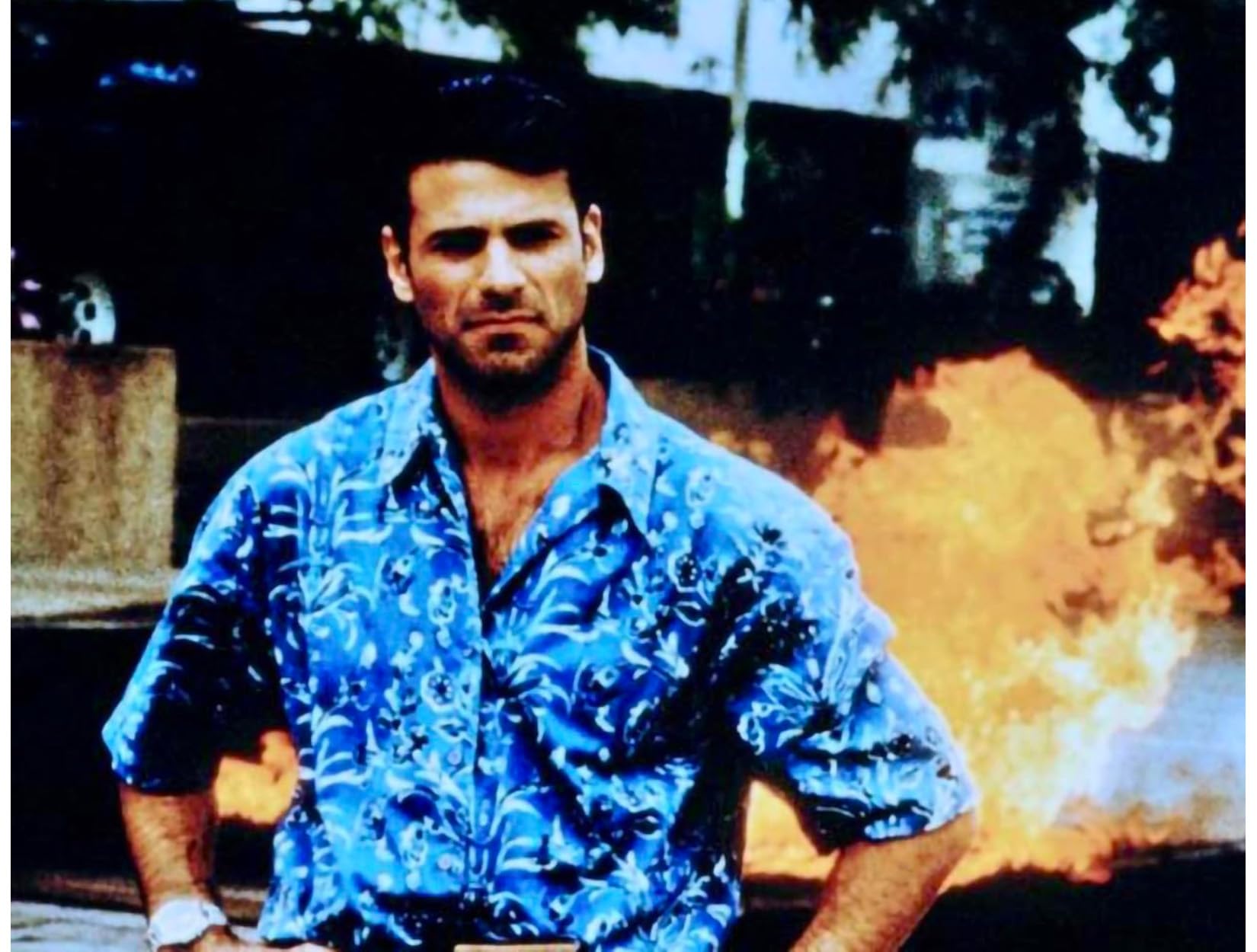 Tropical Heat – Gesamtedition (Alle 3 Staffeln & Spielfilm) Preisgekrönte Abenteuerserie mit Action, Retro und Urlaubs-Feeling (Pidax Serien-Klassiker) [12 DVDs]