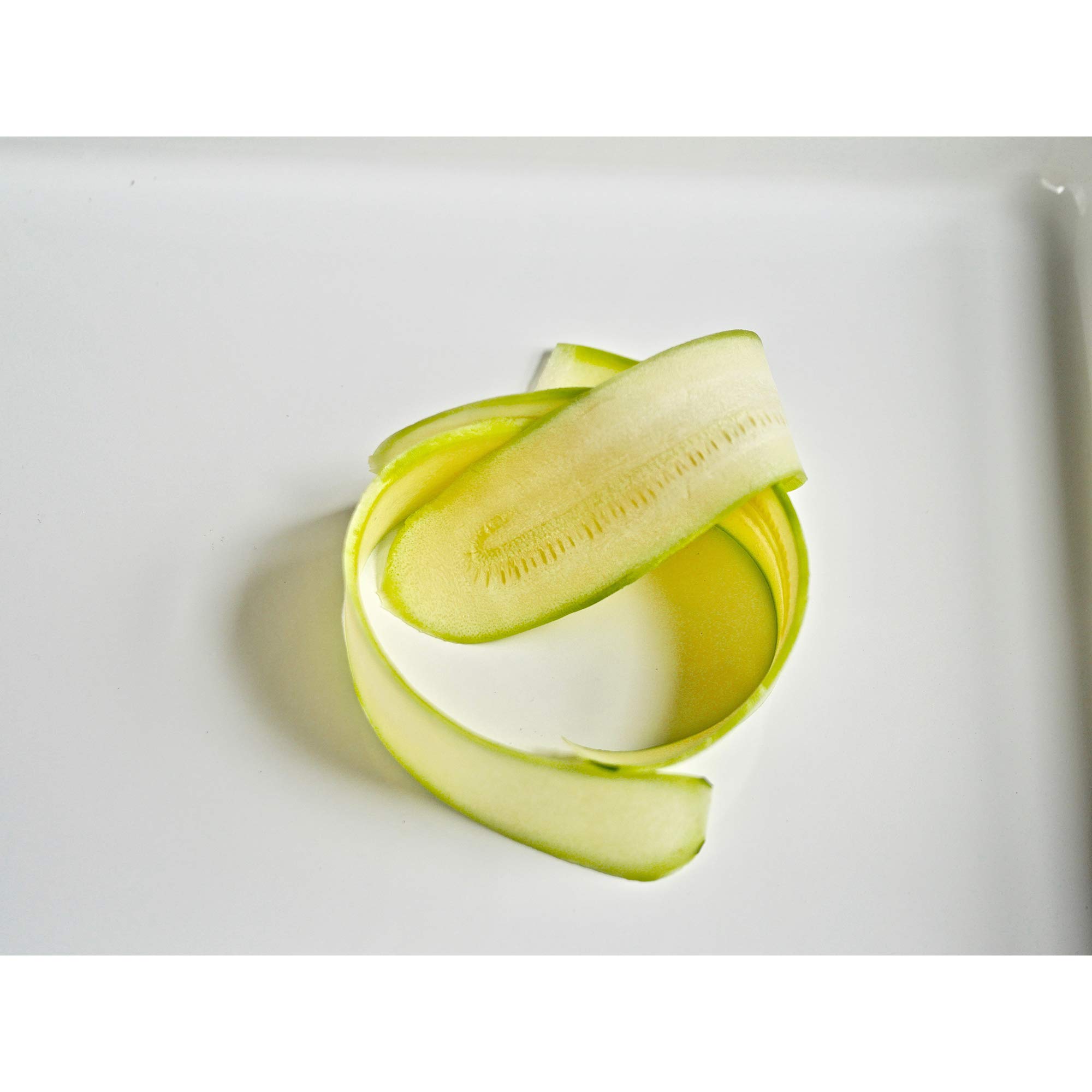 KAI Michel Bras pelador universal con 2 cuchillas - Pelador en I de acero inoxidable con cuchilla de 4,2 cm / mango de 10,5 cm - Pelador para verduras, frutas, pelador de patatas pelador de espárragos