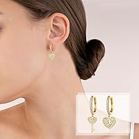 Vista 4 de Gold Huggie Hoop Earrings Crystal Green Drop Earrings
