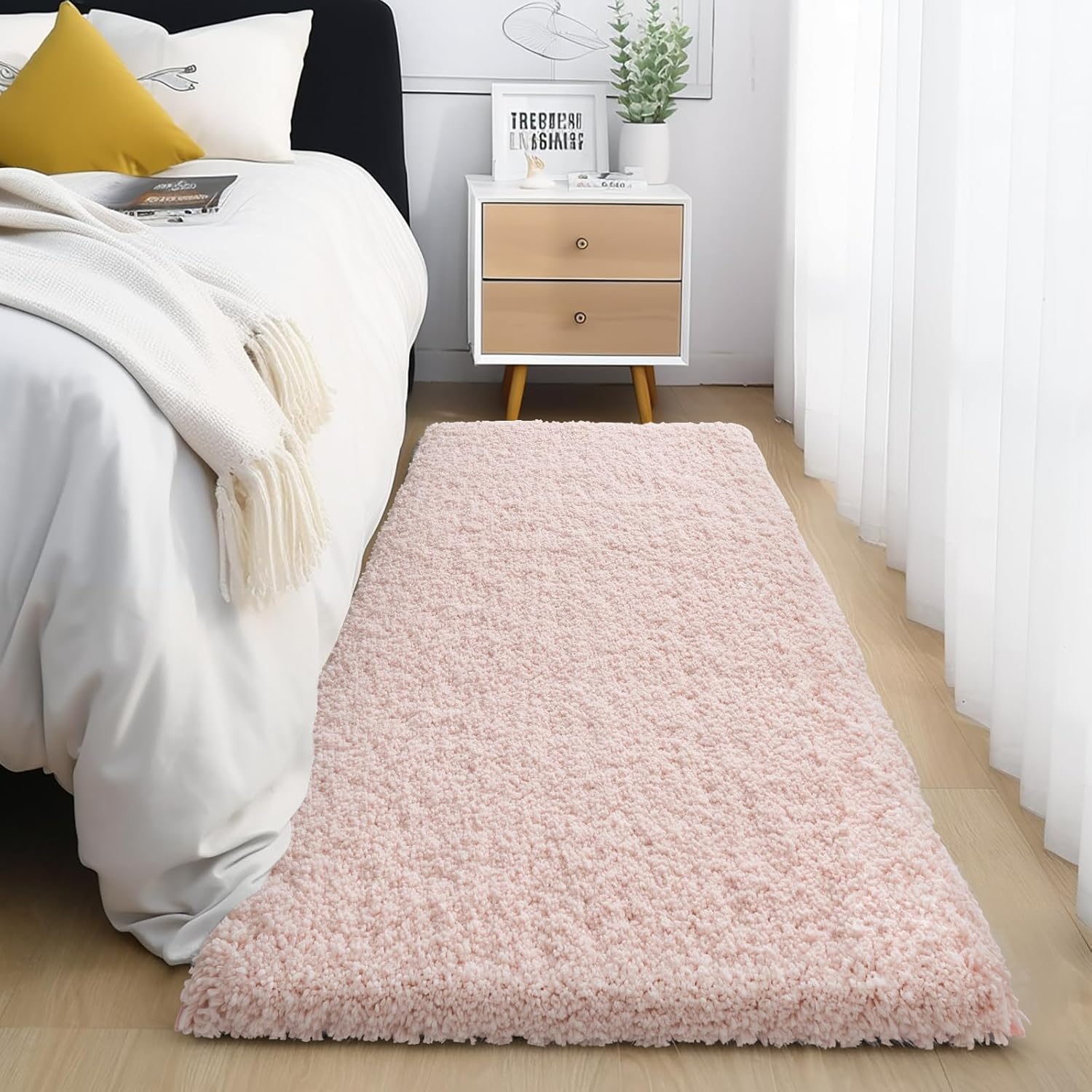 ILANGO Pink Bathroom Rugs 60" × 24" Non Slip & Super Absorbent Extra Thick Soft, Washable Bath Carpet Runner for Floor, Microfiber Plush Shaggy Bath Mats with Rubber for Bedroom Bathtub Shower Room Pink 60''×24''