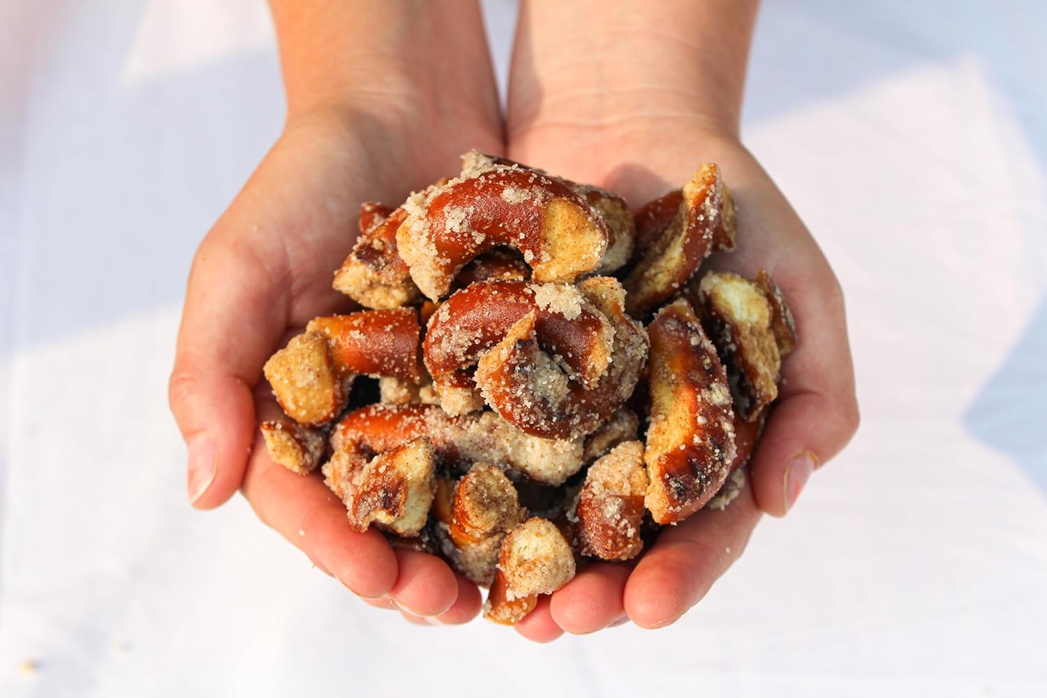 Best Sellers Pretzel Bites 4 Count Case: 2 Sugar + Spice, 2 Coffee + Cream