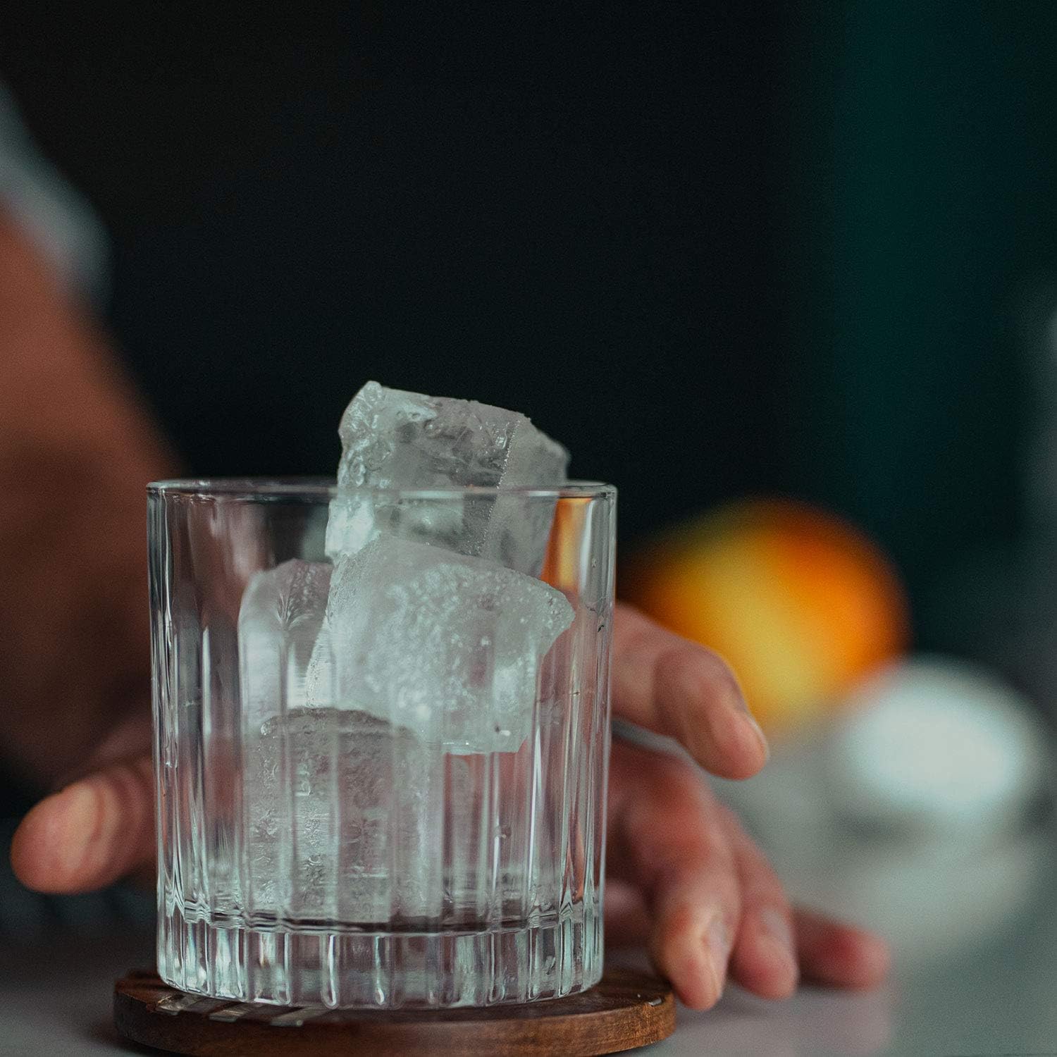 HISTORY COMPANY Clipper Club First Class Rocks Glasses – 1950s Airline-Inspired Faceted Crystal Tumblers, 2-Piece Set (Gift Box Collection) - Image 6