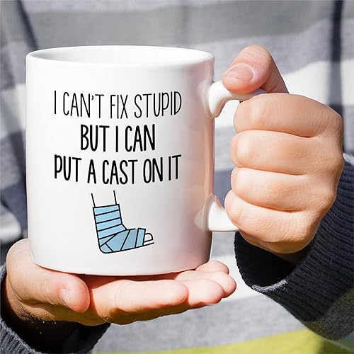 Vista 142 de Retreez Taza divertida – Trust Me I'm Almost a Doctor - Tazas de café de cerámica de 11 onzas – Divertido, sarcasmo, sarcástico, motivacional