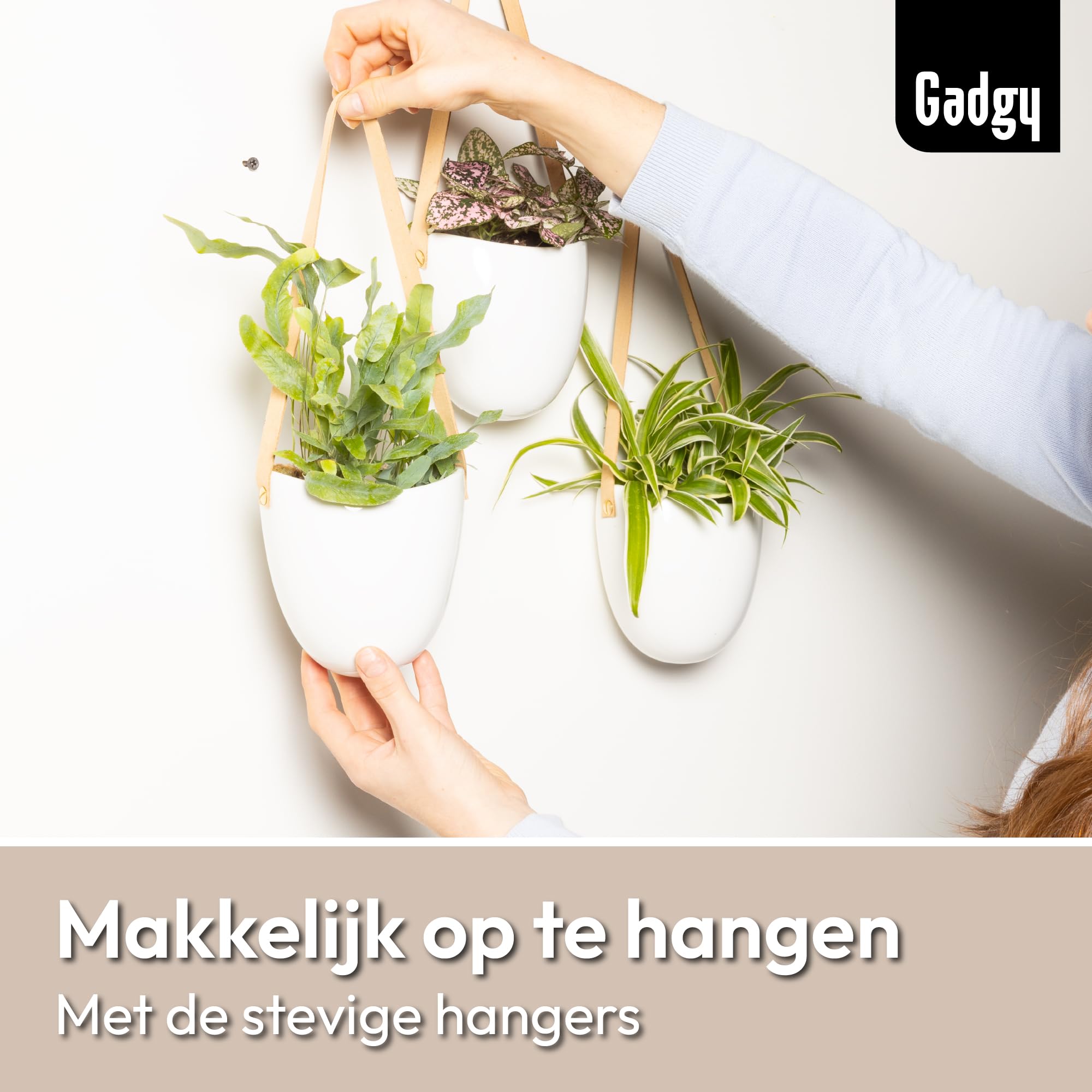 Gadgy Plantenhanger Keramiek | Set van 3 | Hangpotten | Hangende Bloempot | Inclusief 3 Verschillende Koorden met Opbergtasje Gadgy Plantenhanger Keramiek | Set van 3 | Hangpotten | Hangende Bloempot | Inclusief 3 Verschillende Koorden met Opbergtasje