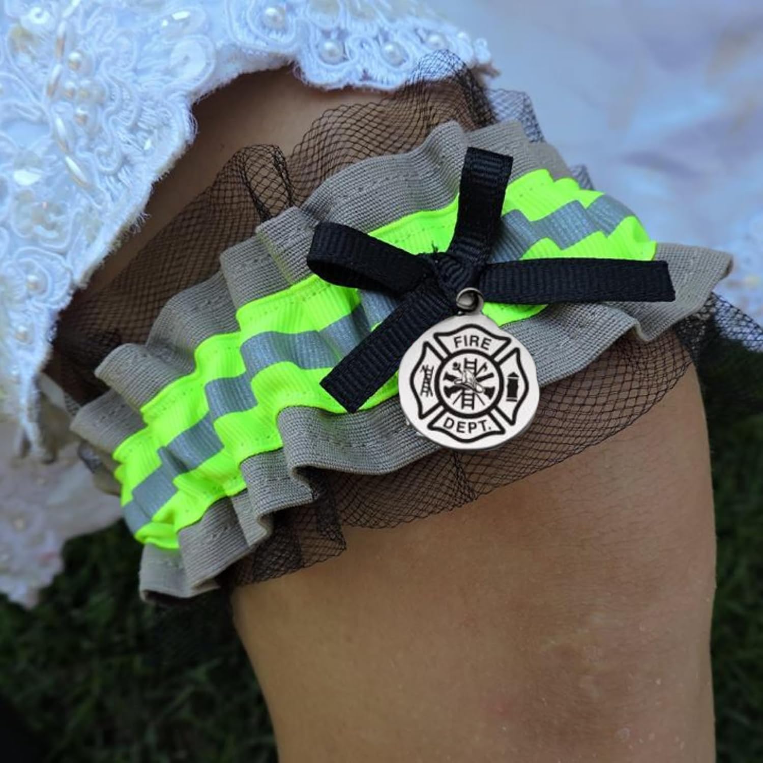 Firefighter Wedding Garter with Lace Set, 1 Garter with Lace toss garter no lace