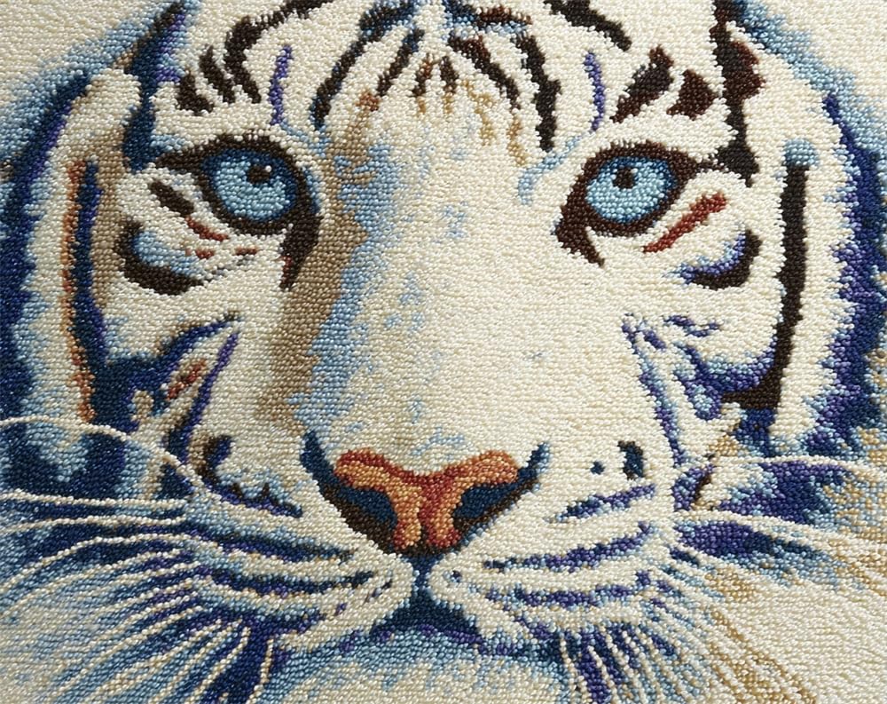Kitquiver Rug Kits for Adults Latch Hook Pre Printed White Tiger DIY Crochet Yarn Embroidery Handmade Needlework with Printed Canvas for Home Decoration 15X20In
