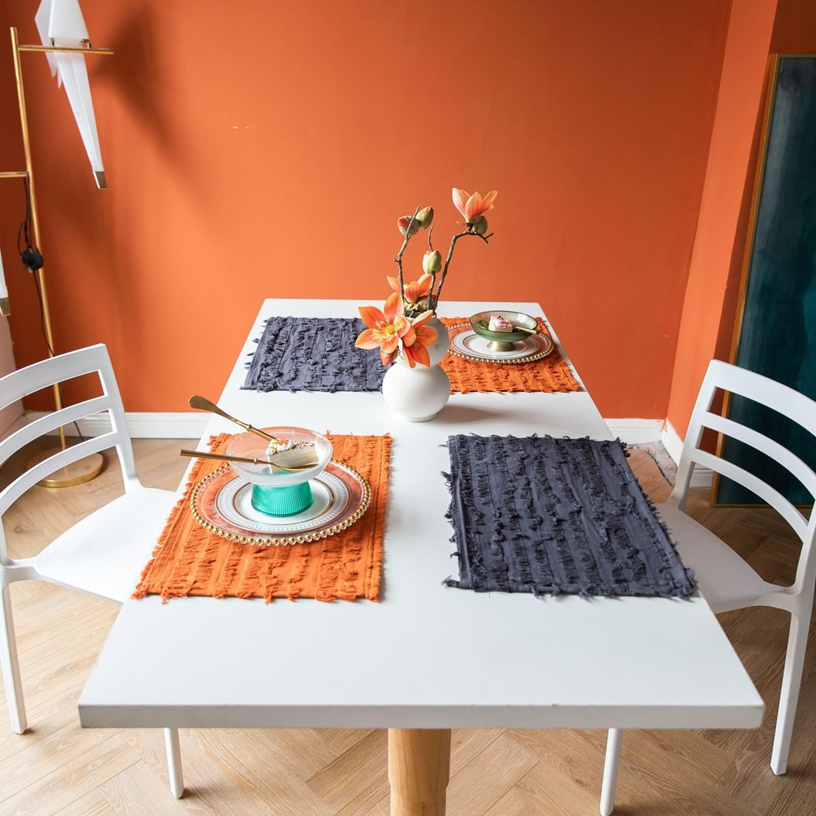 Napperon Table Salle a Manger Lavable 8 PCS, 30 x 45 CM Gris Foncé Set de Table Antidérapant Salle à Manger Coton Lin, Couleur Unie avec Rayures
