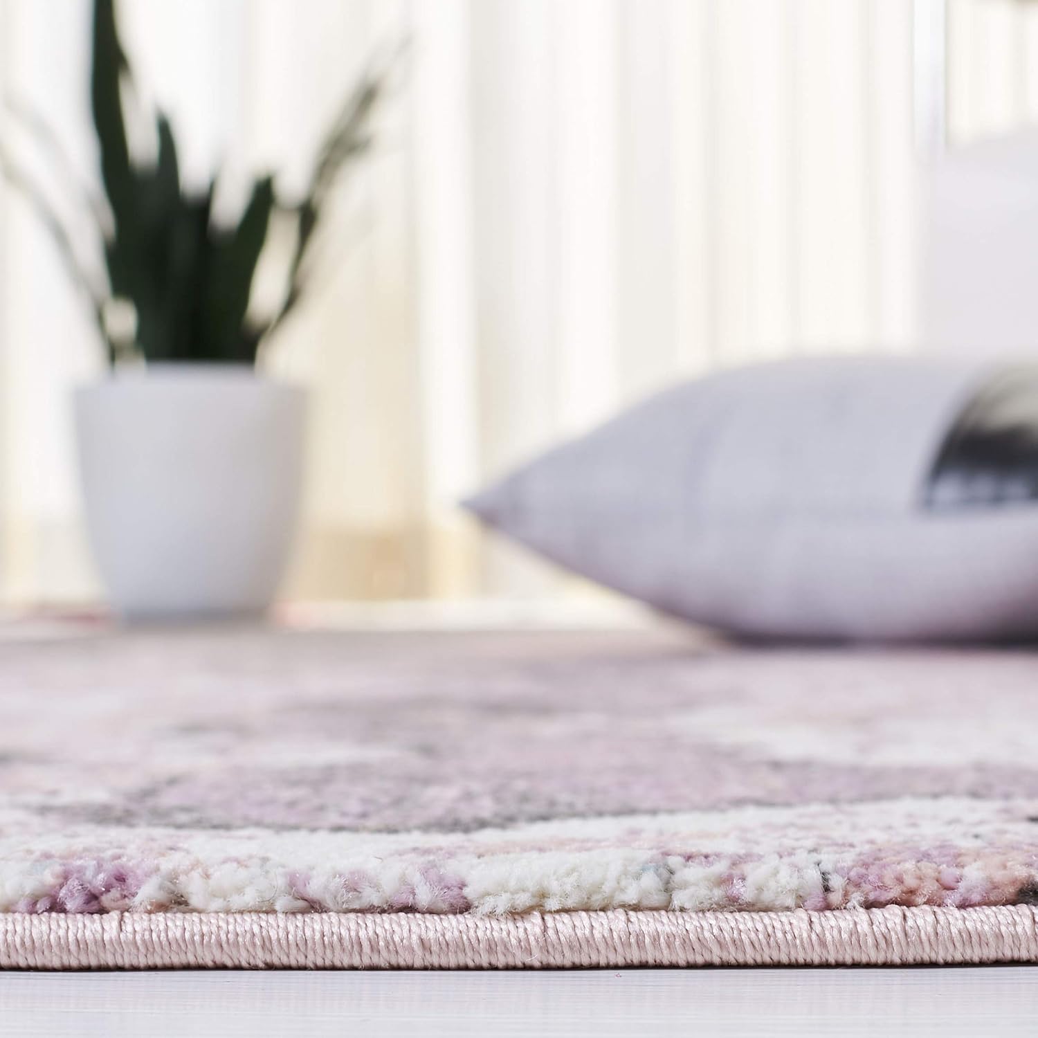 SAFAVIEH Glacier Collection Runner Rug - 2'3" x 6', Pink & Grey, Modern Abstract Design, Non-Shedding & Easy Care, Ideal for High Traffic Areas in Living Room, Bedroom (GLA124U)