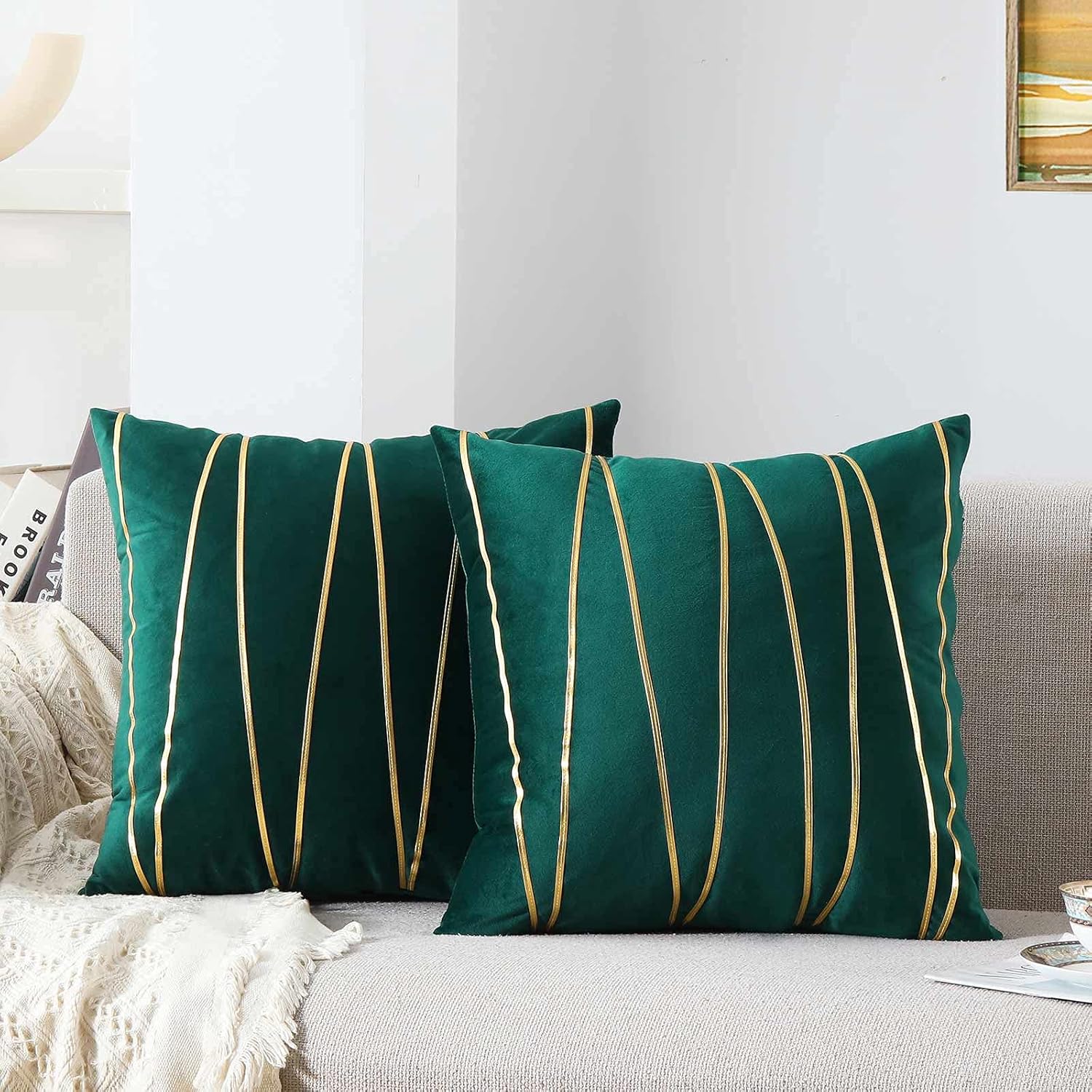 WACOMECO Soft Throw Pillow Covers - Pack of 2 Velvet Decorative Cushion Covers Cases for Sofa Bedroom Livingroom Car, 18" x 18", Dark Green and Gold