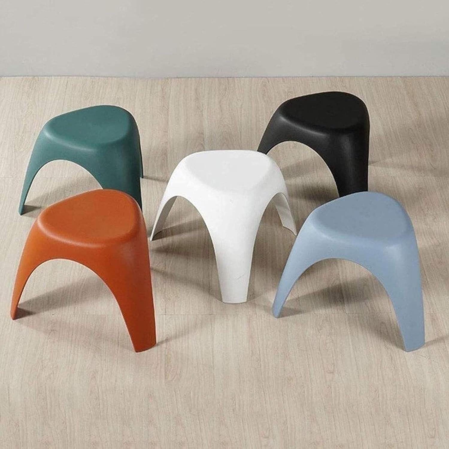 Upholstered Footstool Foot Stool，Plastic Chair Home Change Shoes Stool Small Round Stool Children Dining Chair Stool Learning Triangle Stool Easy to Clean Storage Footstool