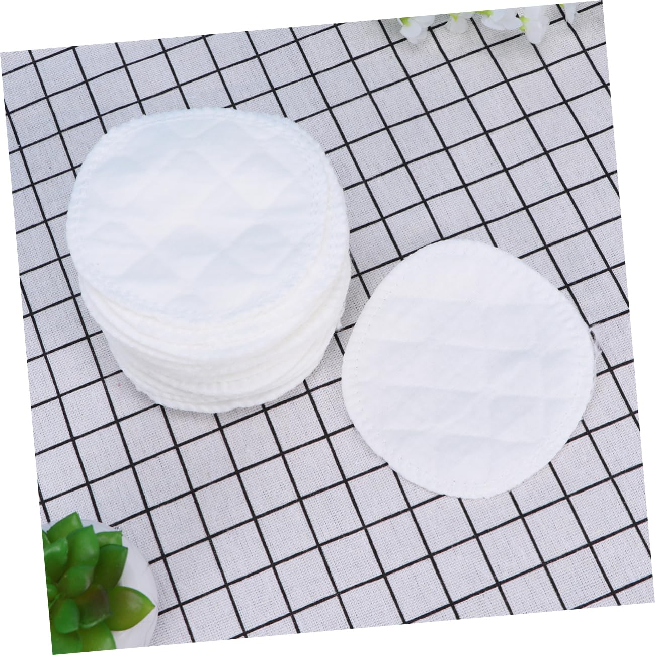 20pcs Washable Cotton Breastfeeding Pads Leakproof Highly Absorbent Nursing Pads for Women for Daily Use and Breastfeeding Support