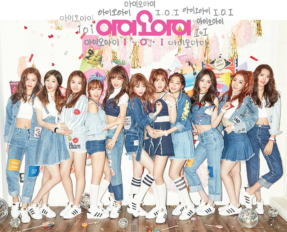 Stone Music Entertainment I.O.I IOI - Chrysalis (1st Mini Album) [Reissue] CD+Photobook+Photocard