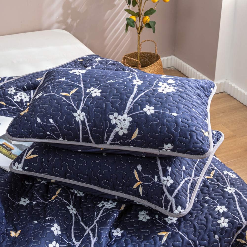 Bedorm Bedding 3 Pieces Reversible Queen Size Flowers Quilt Set Black Branches Floral Soft Microfiber Lightweight Floral Coverlet Bedspread 1 Quilt and 2 Pillowcases(Queen, Navy)