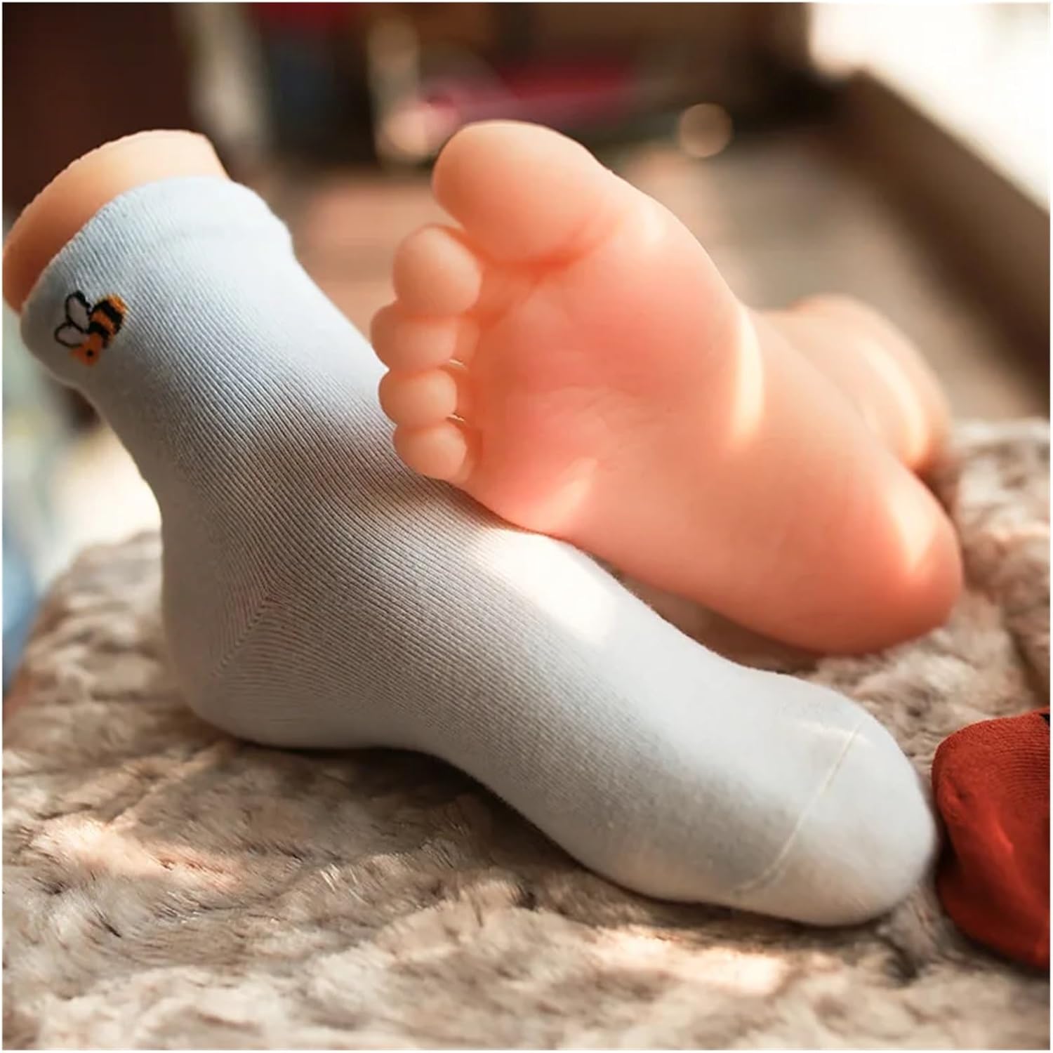 18CM Girl Feet Model Simulation Foot Photo Nail Massage Practice Silicone Stockings Manicure TPE H30(Wheat ToesBone Right)