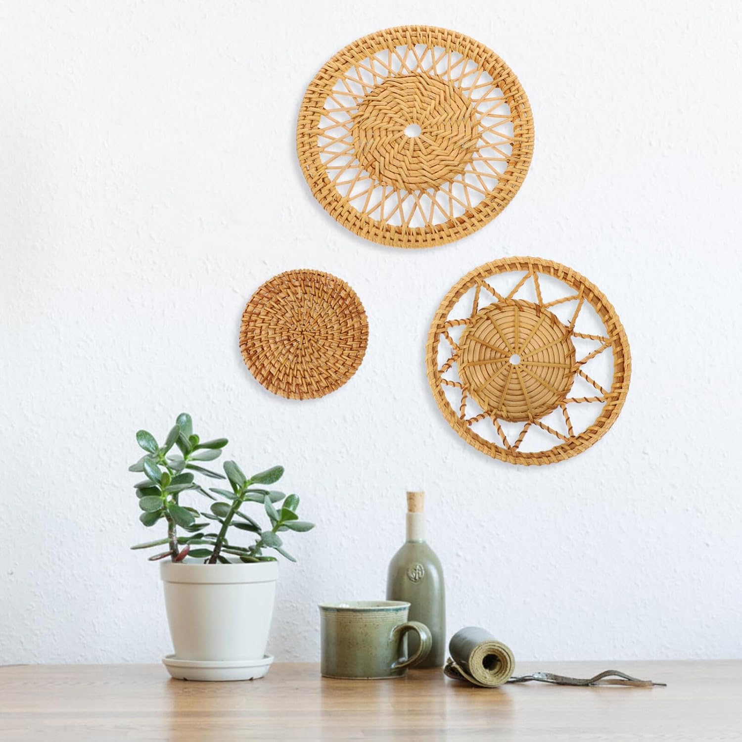 Basket 3 Pcs Woven Wall Basket Boho Hanging Seagrass Baskets Rustic Wicker Basket Wall Decor for Living Room Bedroom Decor Hamper