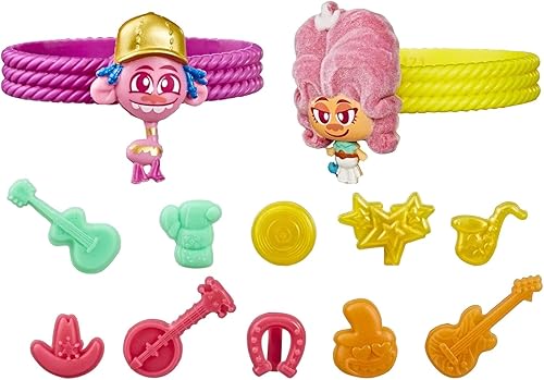 Miniatura 8 de Hasbro Trolls DreamWorks - Paquete de amigos pequeños bailarines con 2 pequeñas figuras de bailarines, 2 pulseras y 10 dijes, juguete inspirado en