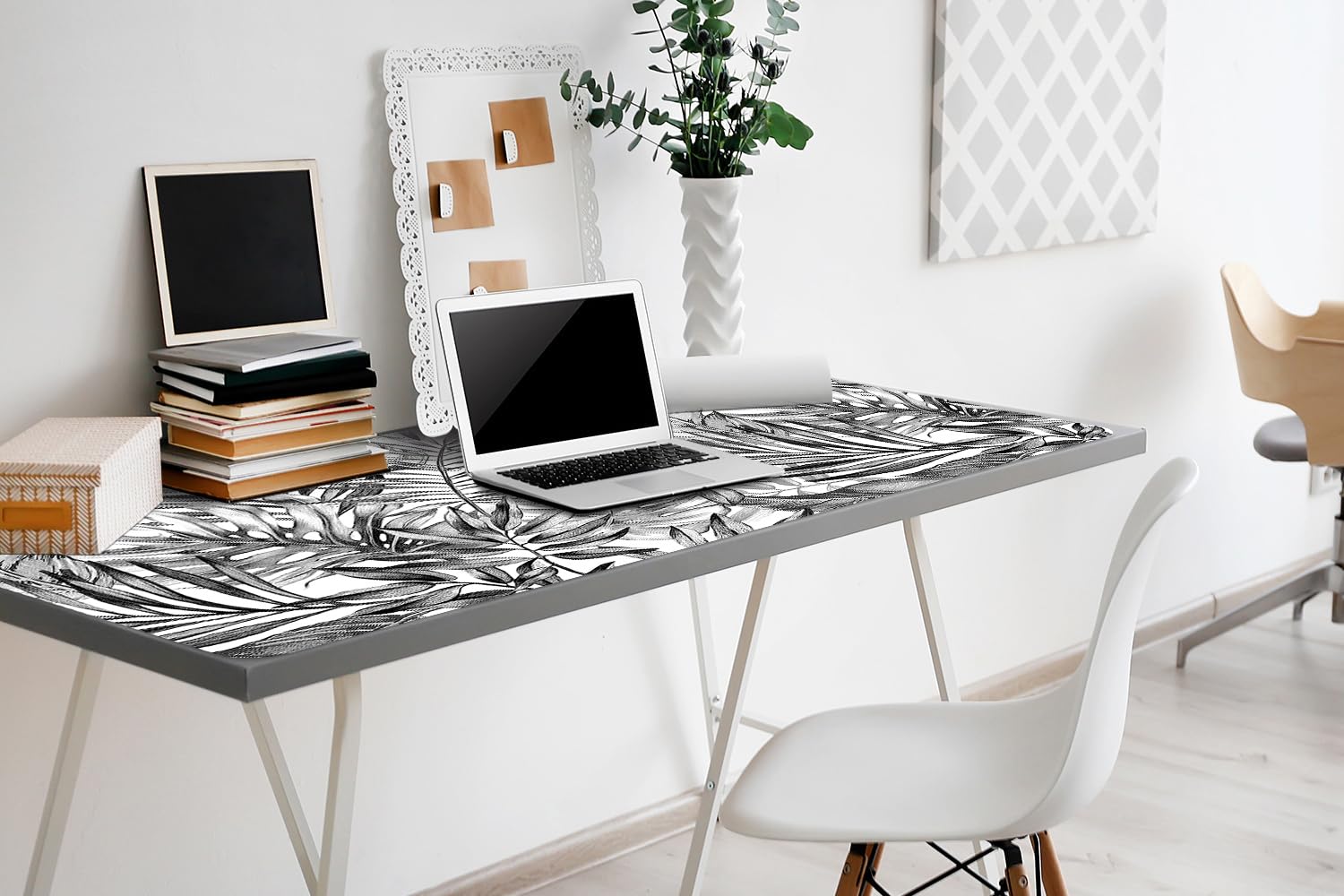 Sottomano per Tastiera 100x50 cm in Vinile PVC Protezione e Decorazione Facile da Pulire Superficie Protettiva per Ufficio e Casa Antiscivolo Impermeabile - schizzo del mostro