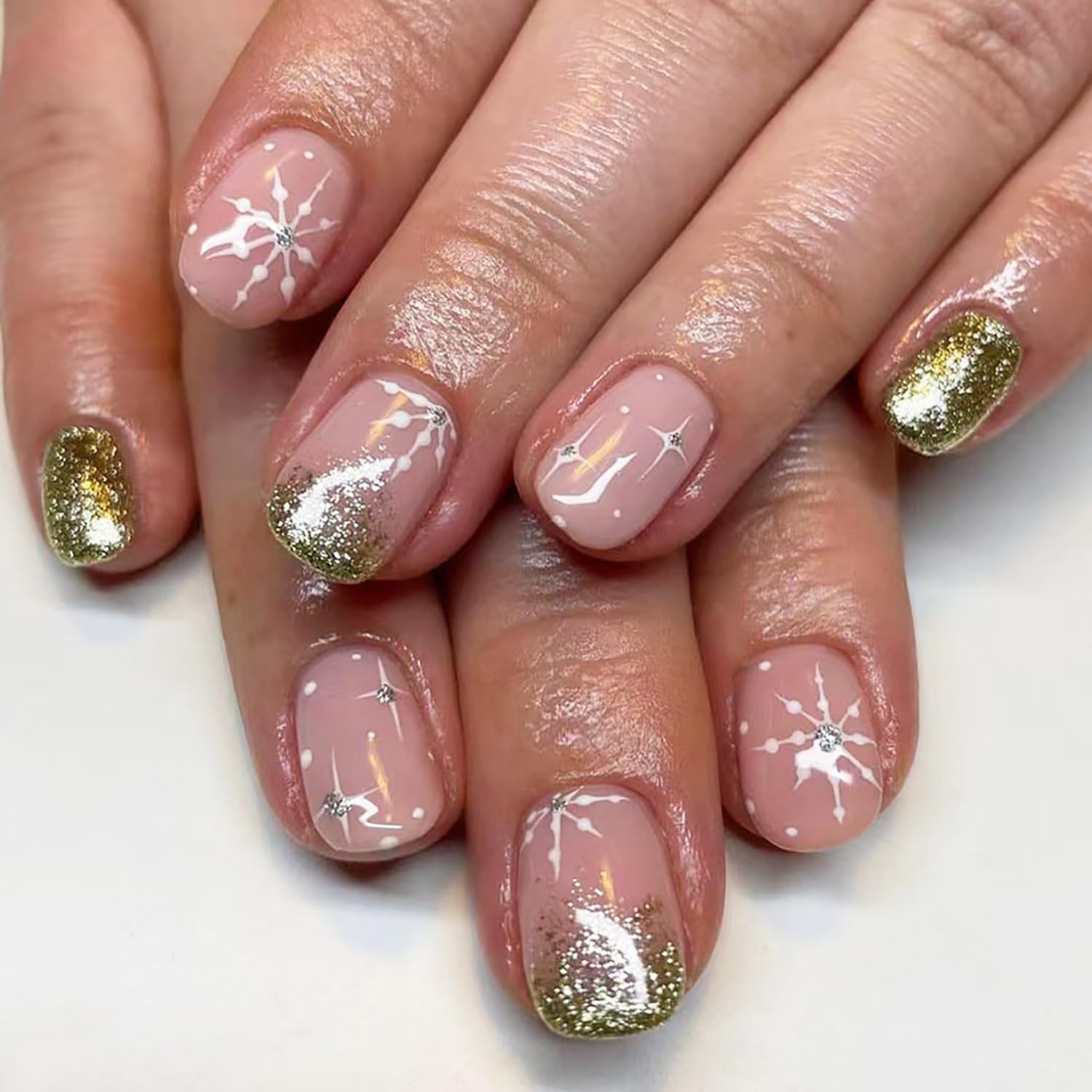 24pcs christmas press on nails short square white snowflake fake nails with designs gold glitter false nails full cover stick on nails winter acrylic nails for women girl nail decoration supplies