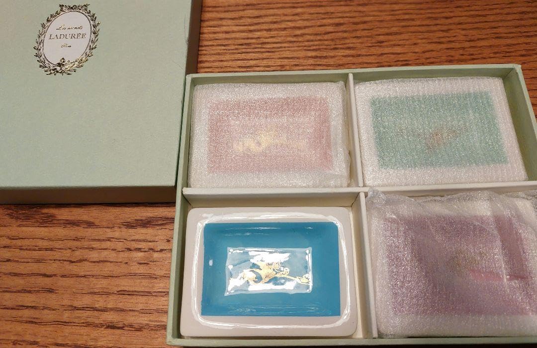 LADUREE ラデュレ パリ本店で購入した天使の小皿 【公式通販】