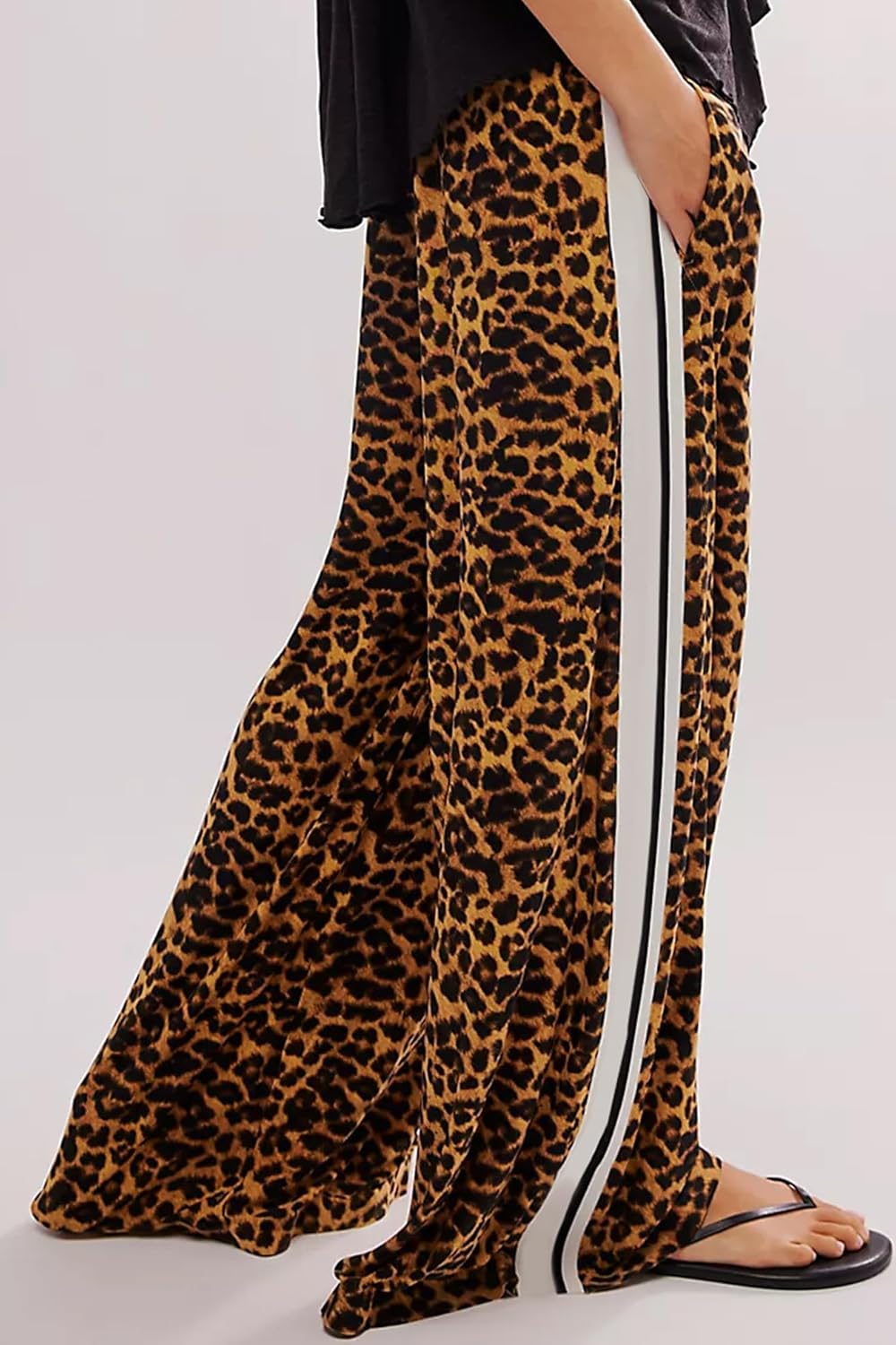 D-Sun Women Wide Leg Leopard Pants Mid Rise Leopard Velvet Trousers Casual Loose Elastic Waist Cheetah Printed Long Pants - Image 2