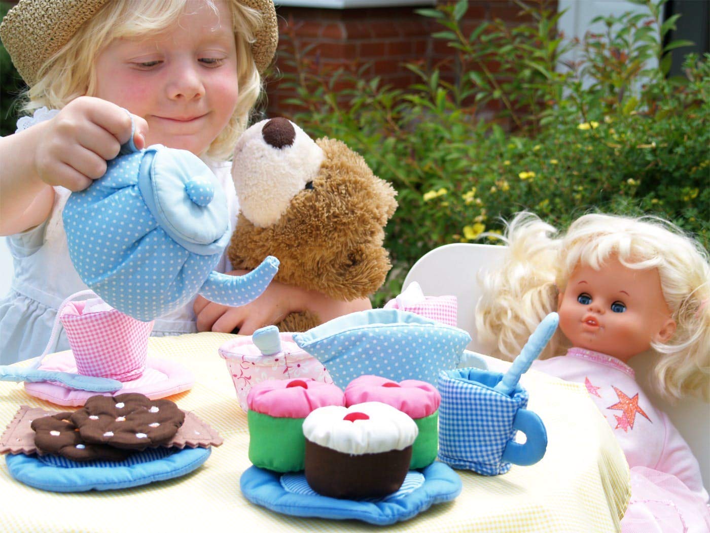 Oskar & Ellen 32 Piece Fair Trade Hand Sewn Soft Tea Set and