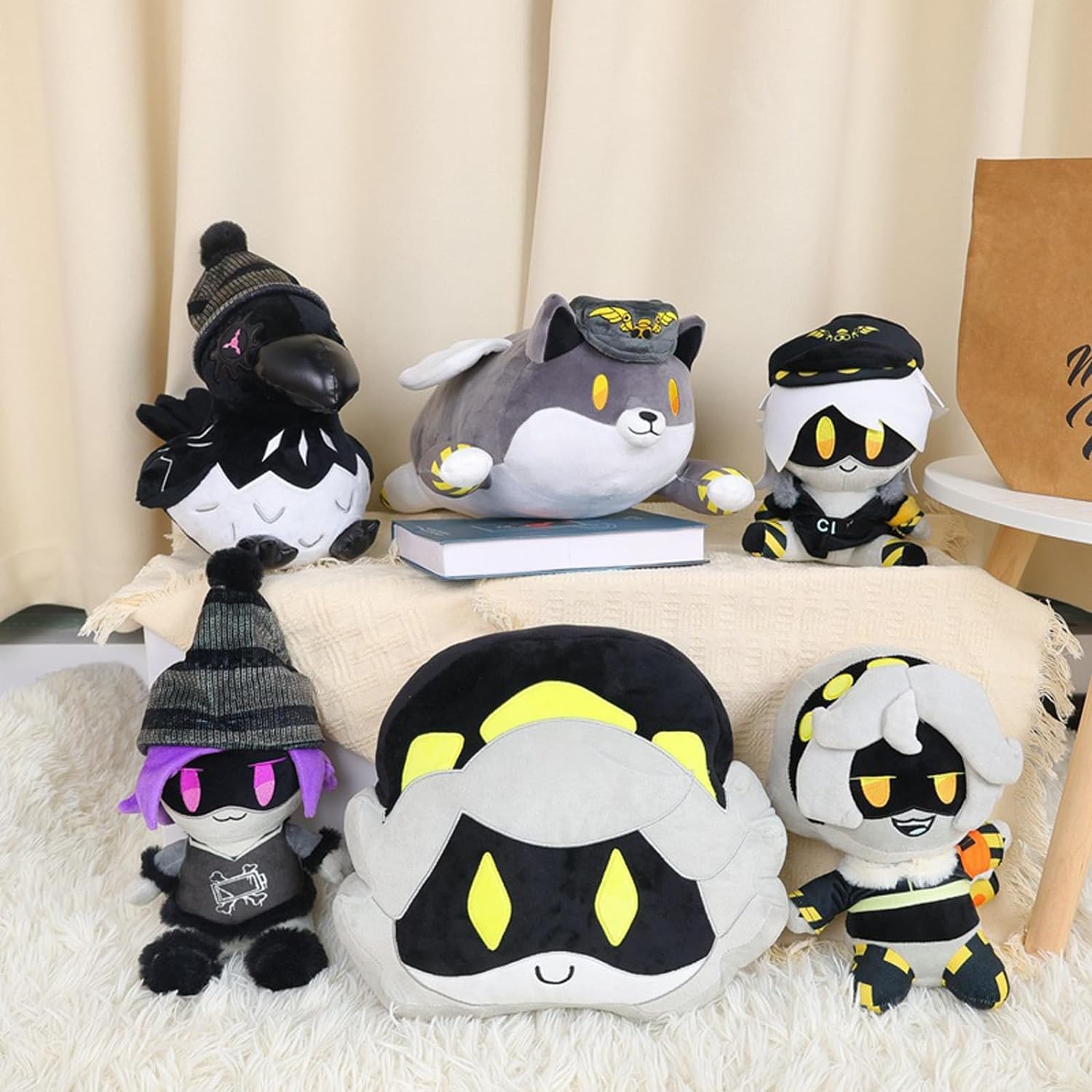 Amazon.co.jp: マーダー ドローンズ ぬいぐるみ コメディ