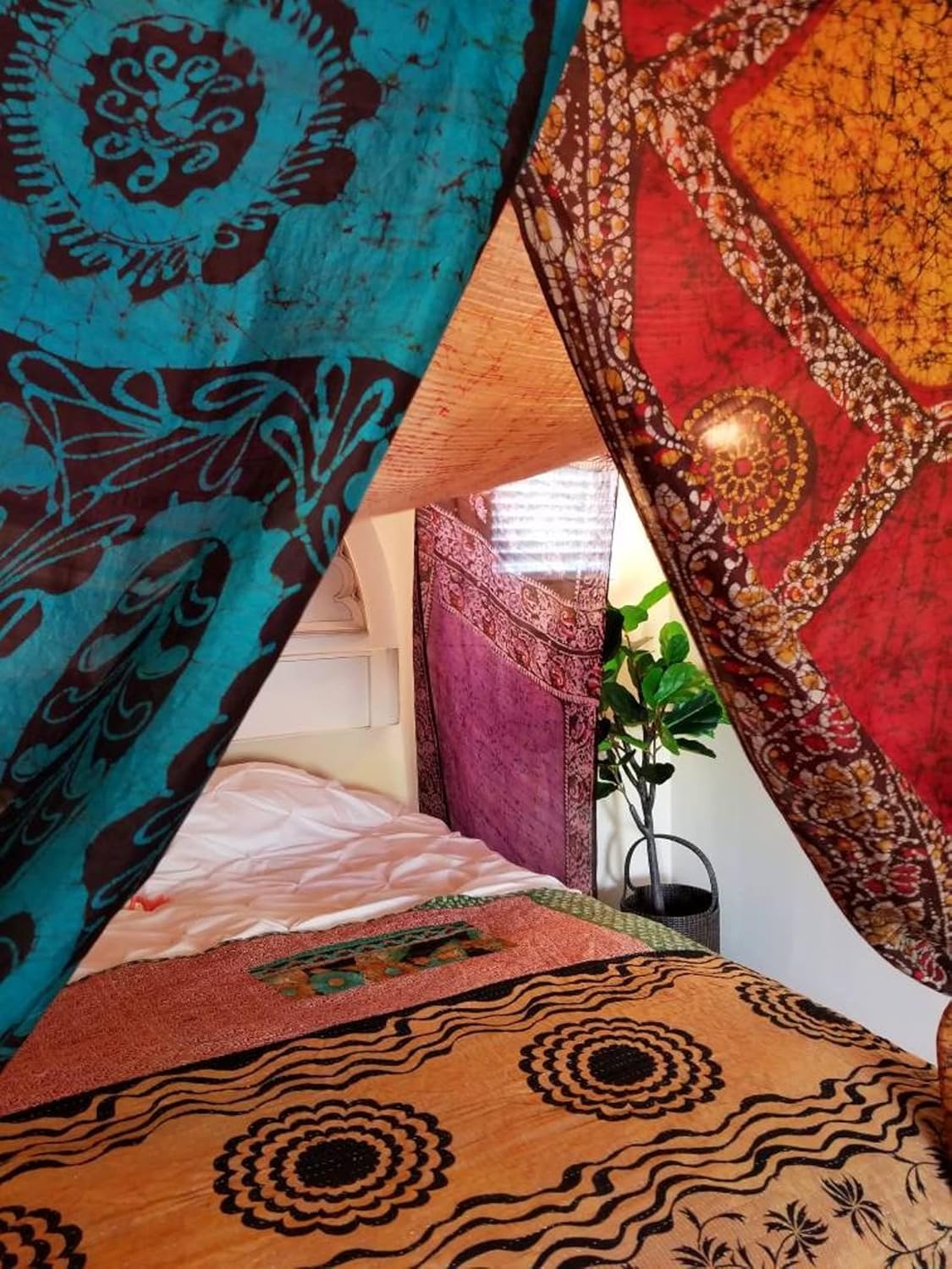 Betthimmel-Vorhänge, indische Seide, Sari, Sari, Boho-Vorhänge, böhmische Dekoration, böhmische Hochzeit, Hintergrund (Multi 1, Queen)