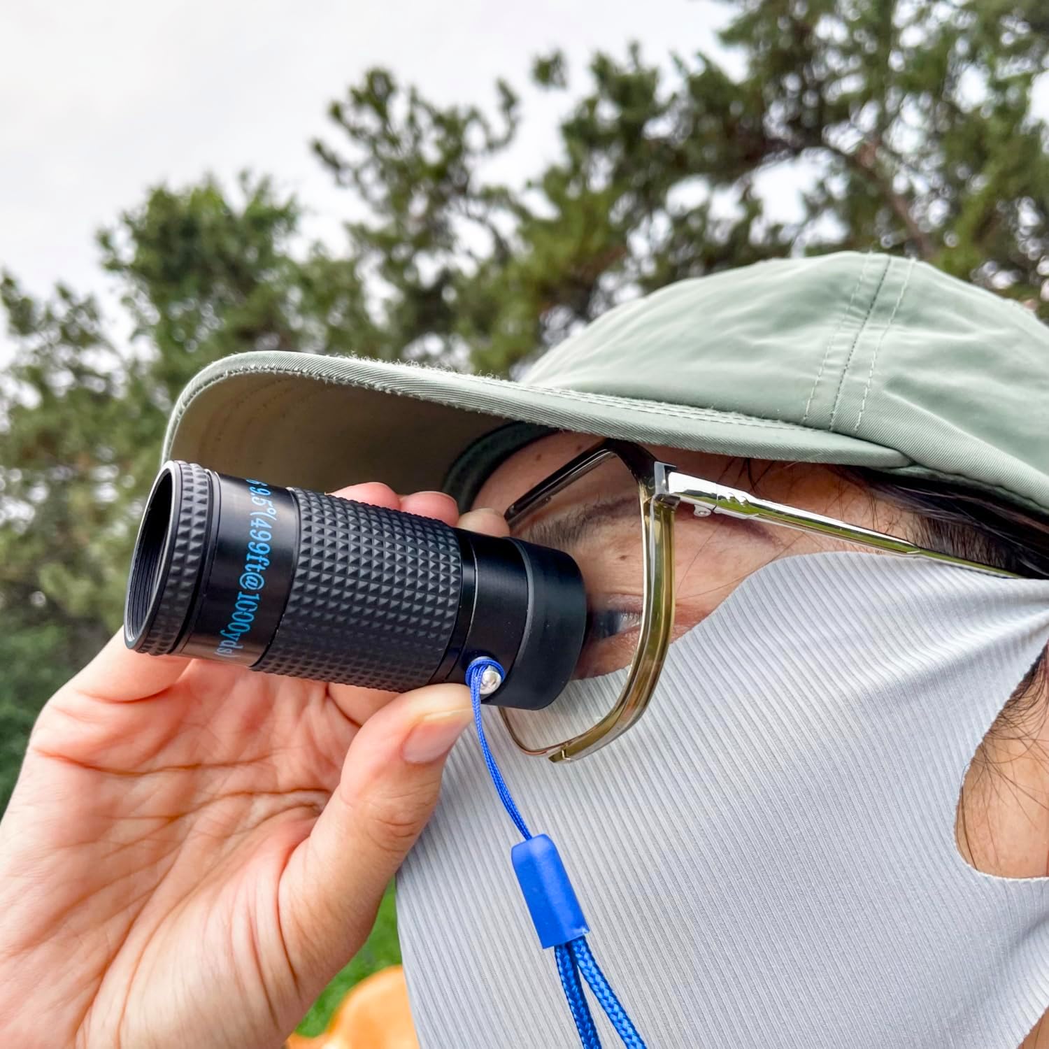 Close-up Monocular for Low Vision, Short Distance Viewing with Wide Field of View, Mini-Size Magnifier (6x16mm-Blue Style)
