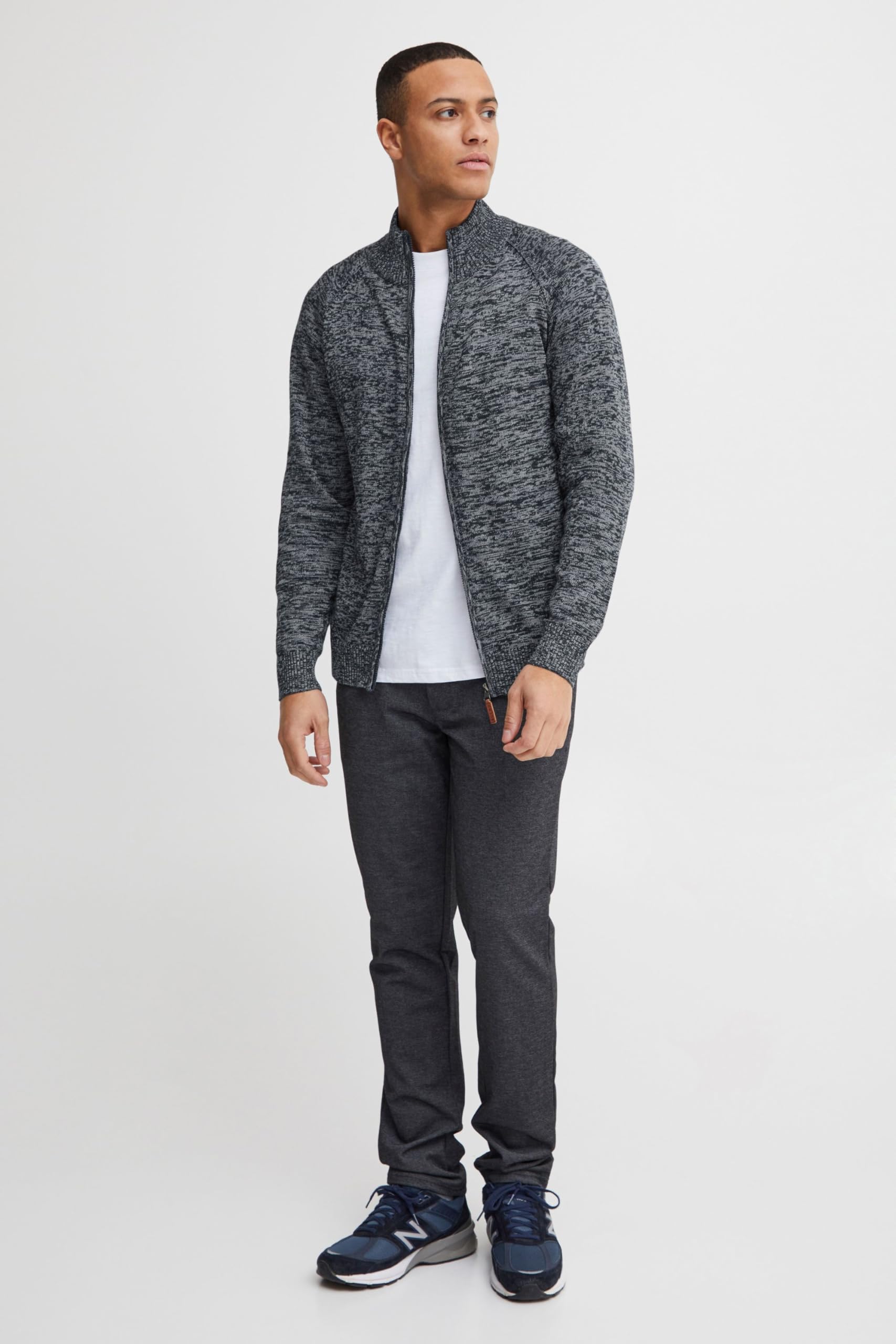 Blend BHDaniri Herren Strickjacke Cardigan Feinstrick mit Stehkragen Reißverschluss Rippbündchen Baumwollmischung Regular fit