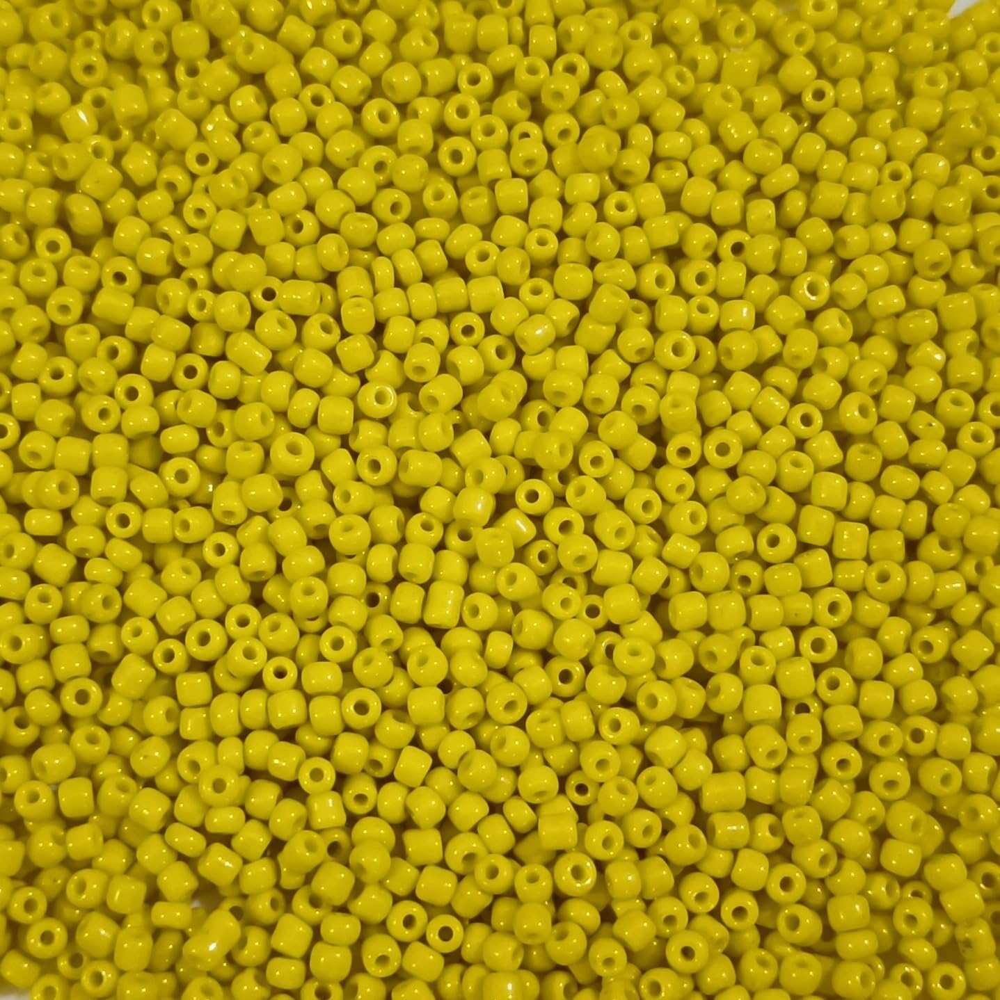 Kwizy Seed Beads 4000 Pieces for Jewellery Earring Necklace Bracelet Embroidery Work Art and Craft Beading DIY Kit Girls and Women Jewelry Making Materials Purpose | Glass Seed Beads | Small Size | 11/0 2MM | Yellow Colors | 50 Gram (B07HNVQWPV) Amazon Price History, Amazon Price Tracker