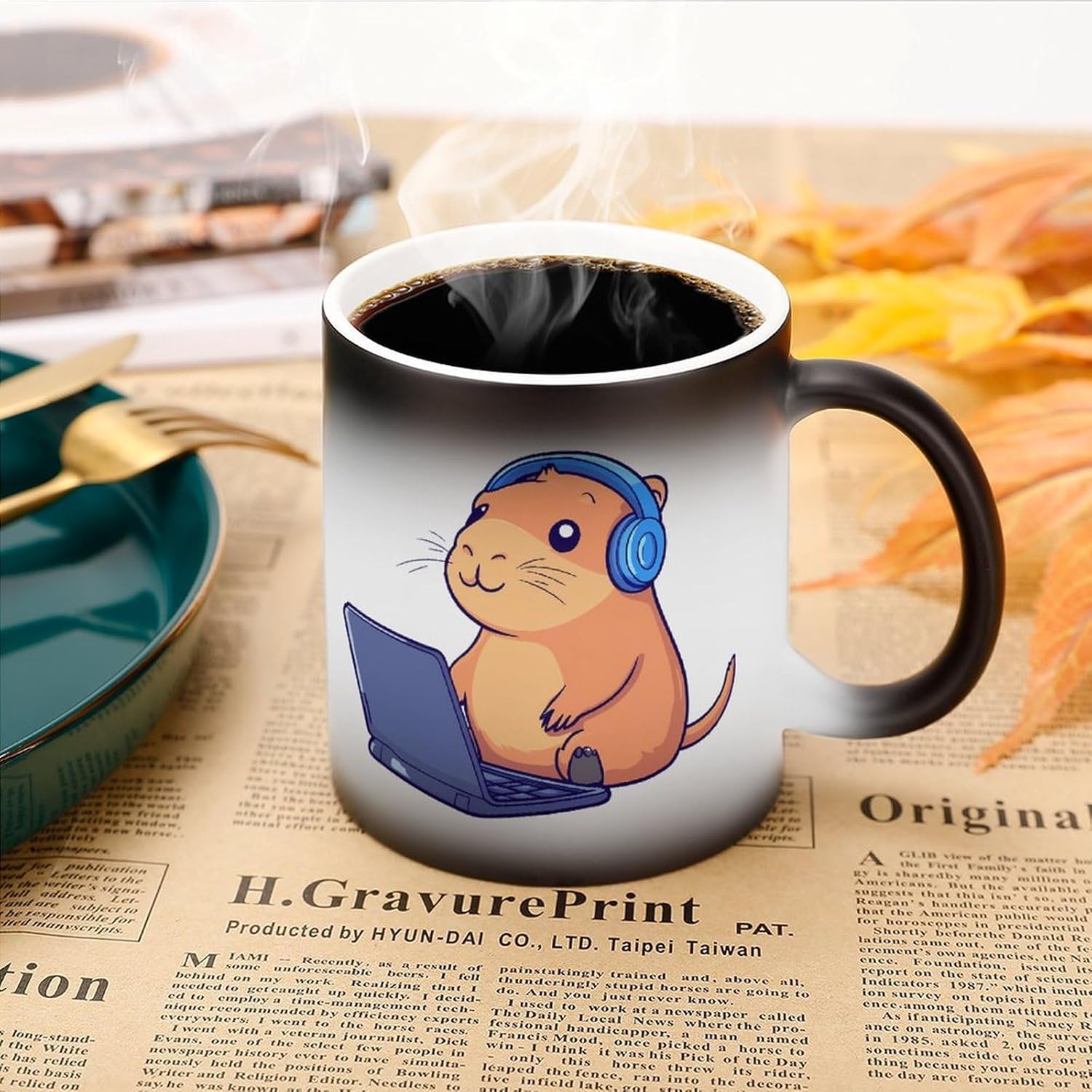 Capybara at Work Color Changing Mug Heated Ceramic Cup Heat Sensitive Coffee Mug Fun Gift