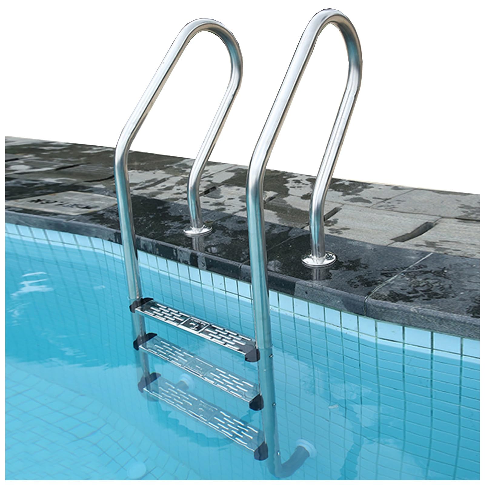 Échelle de piscine hors sol pour des moments de baignade en famille