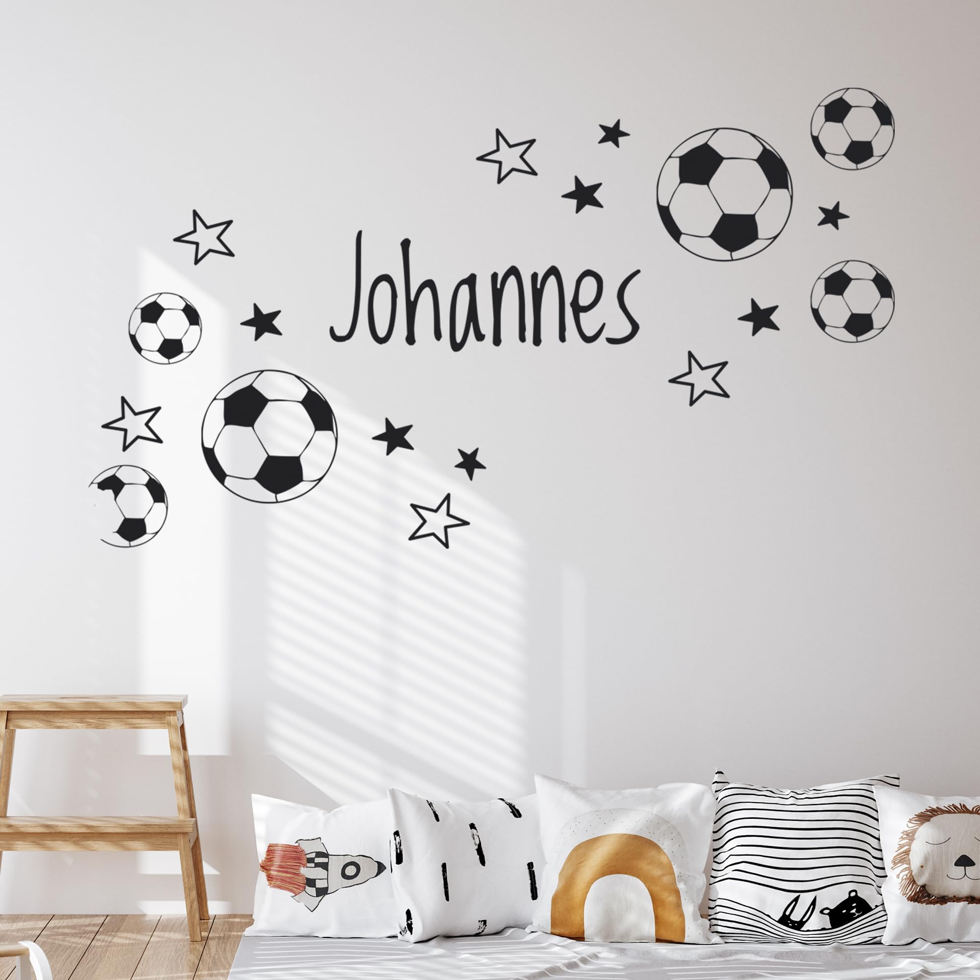 GRAZDesign Wandtattoo Fussball Name Kinderzimmer, Ball mit Namen Jugendzimmer, Wandsticker personalisierte Fussball Geschenke Jungen für Jungs - 70x40cm / Türkis