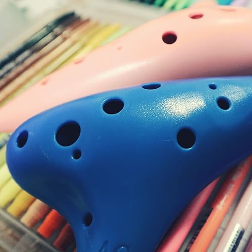 Miniatura 26 de Aestivate Instrumento Ocarina de plástico Ocarina 12 Agujero Alto C Instrumento Ocarina de 12 Agujeros Instrumento Fácil Ocarina puntiaguda (Púrpura)
