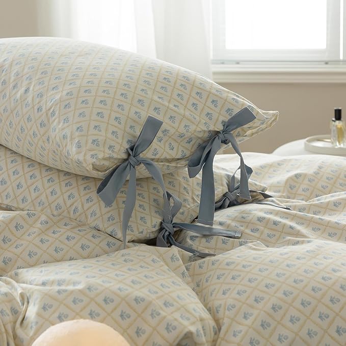Blue Floral Duvet Cover and Set