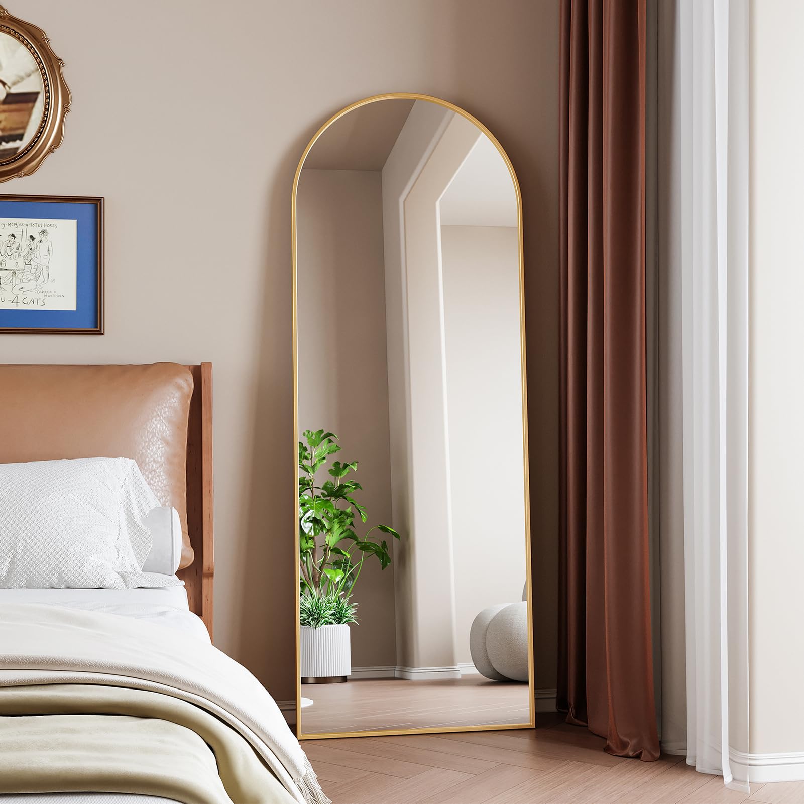 BRILVERDE Miroir pleine longueur, arc, 162 x 53 cm, grand miroir mural pleine longueur, avec cadre en aluminium, miroir mural complet avec support, pour chambre à coucher, entrée, couloir (doré A)