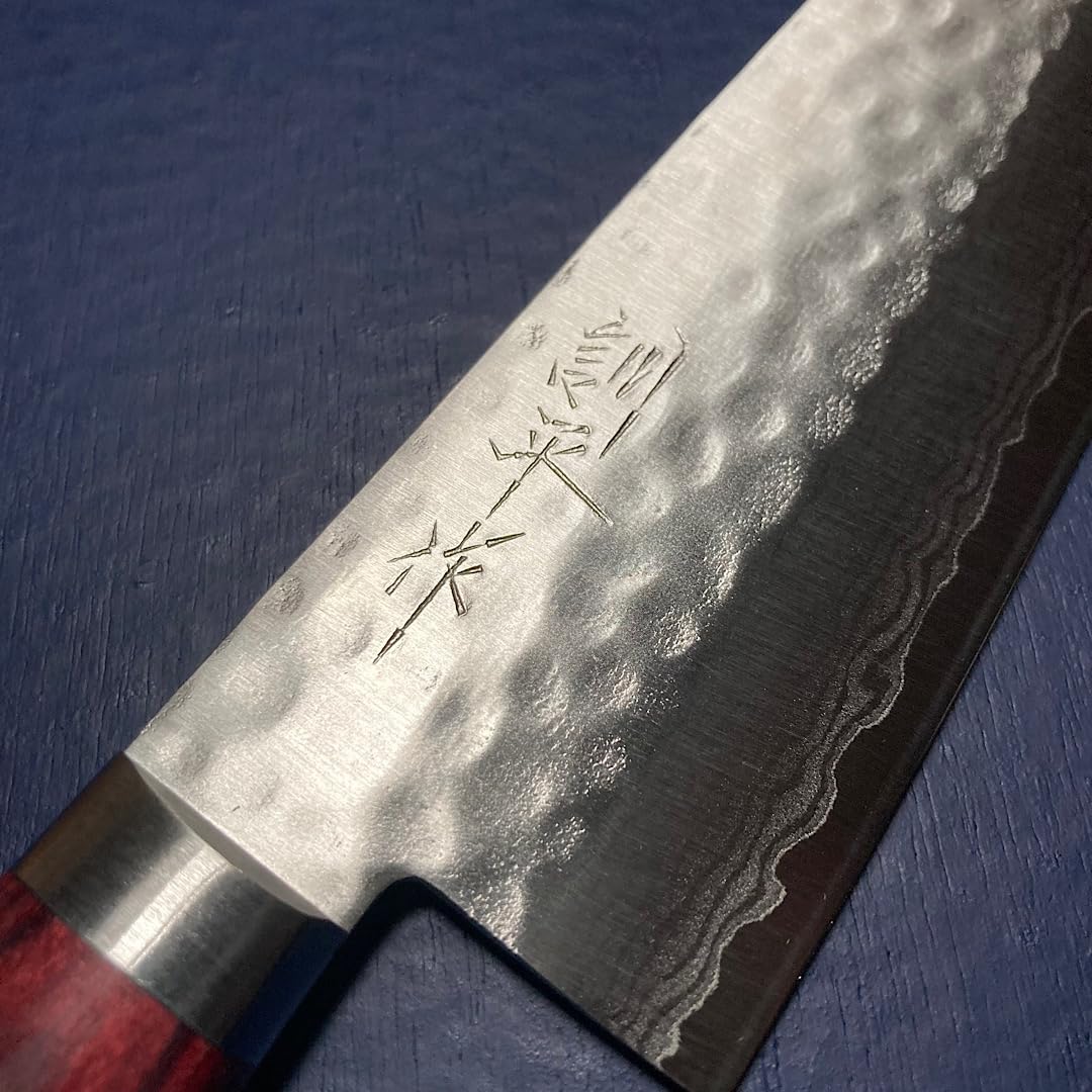 Amazon | 訓平作 三徳包丁 赤柄 刻流 槌目 ダマスカス V金10号 越前