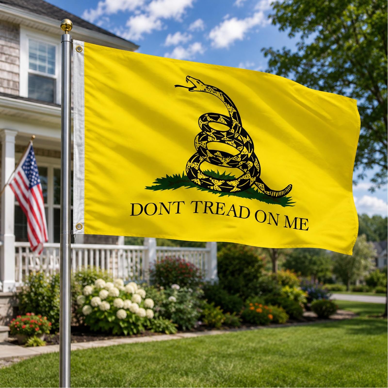 HYPOYH dwustronna flaga Gadsden 3 x 5 na zewnątrz - odporna na blaknięcie UV 3-warstwowa flaga Dont Tread On Me Flags Baner - Libertariańska flaga płócienny nagłówek z potężnym wężem