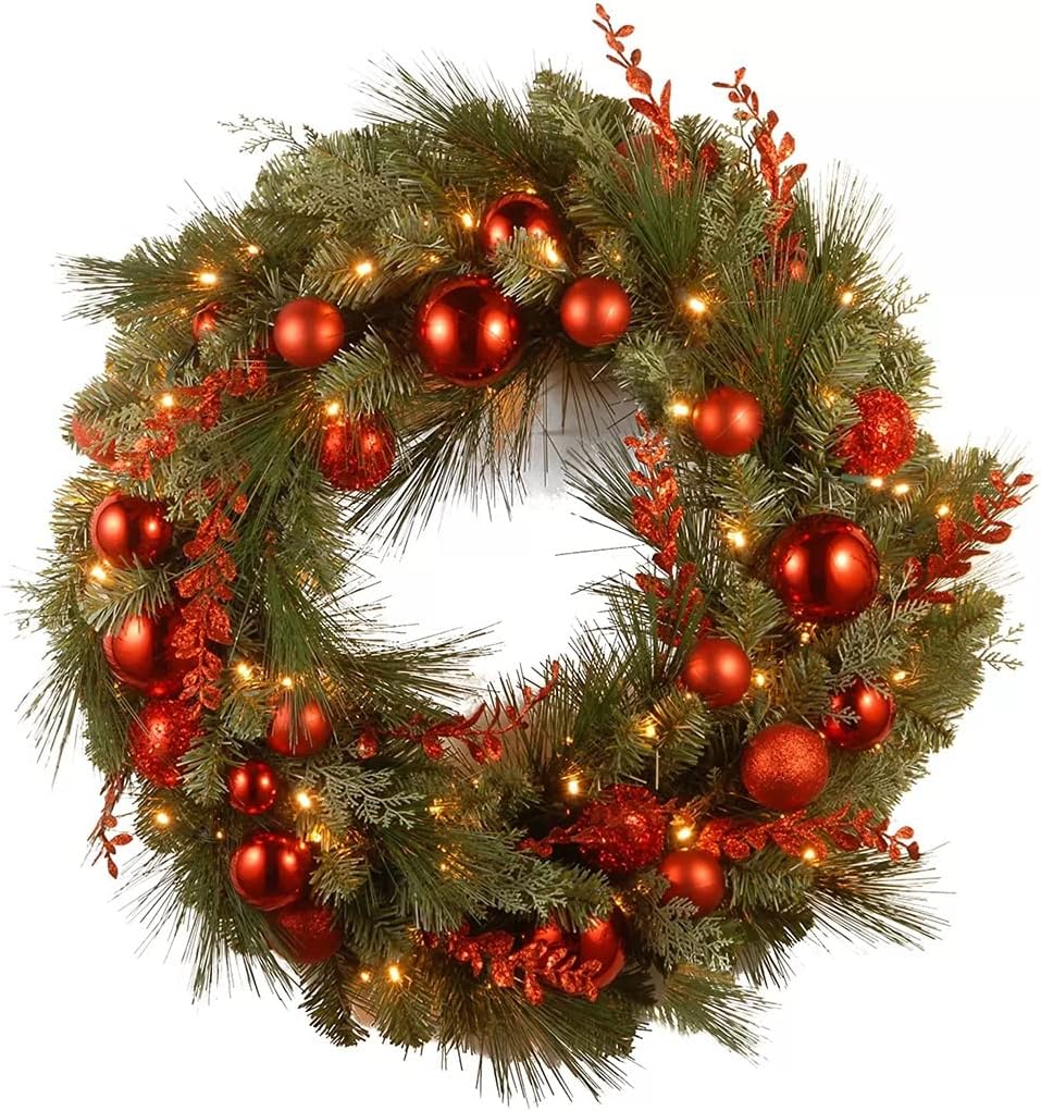 ライト付きクリスマスリース、ベリークラスターで飾られた点灯済み人工クリスマスリース つや消しボールオーナメント クリスマスデコレーシ