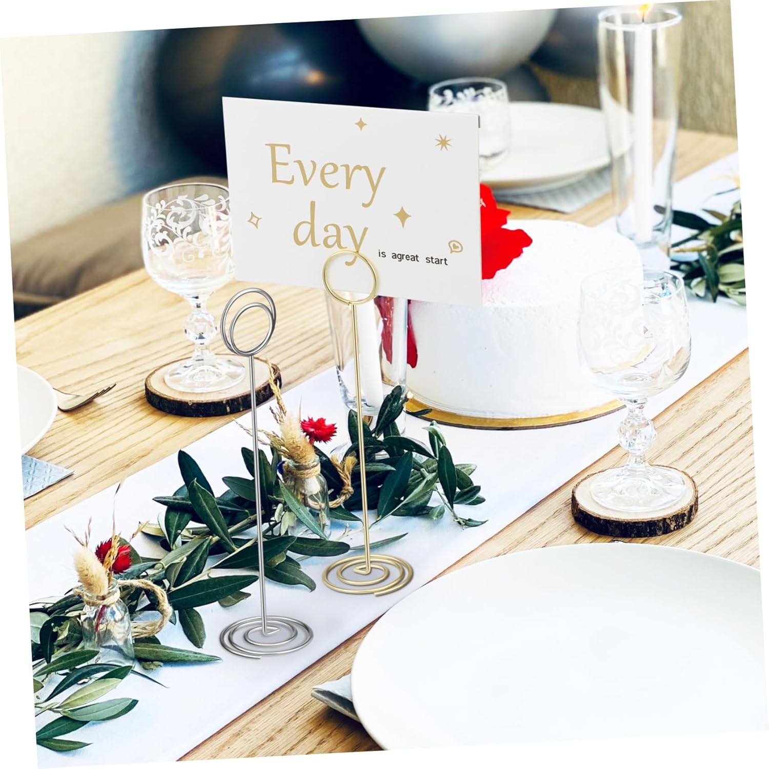 Cabilock 30pcs Table Holders Stylish Menu Holders for Weddings Birthdays Elegant Table Card Stands Clip for Photos Memos